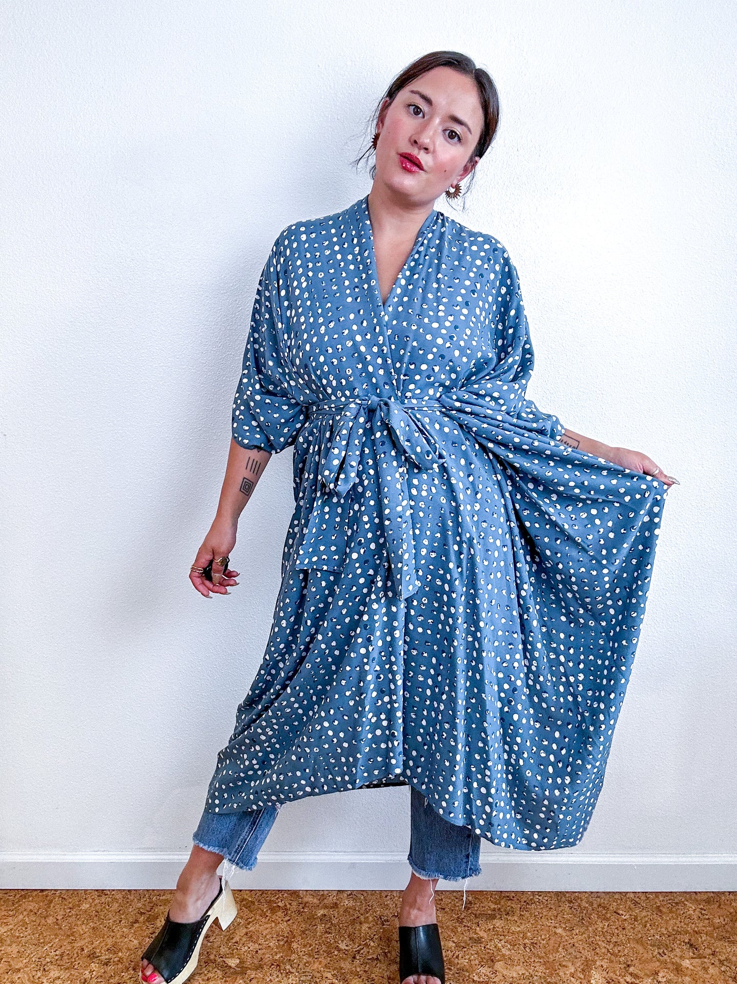 Print High Low Kimono Blue Dot Challis