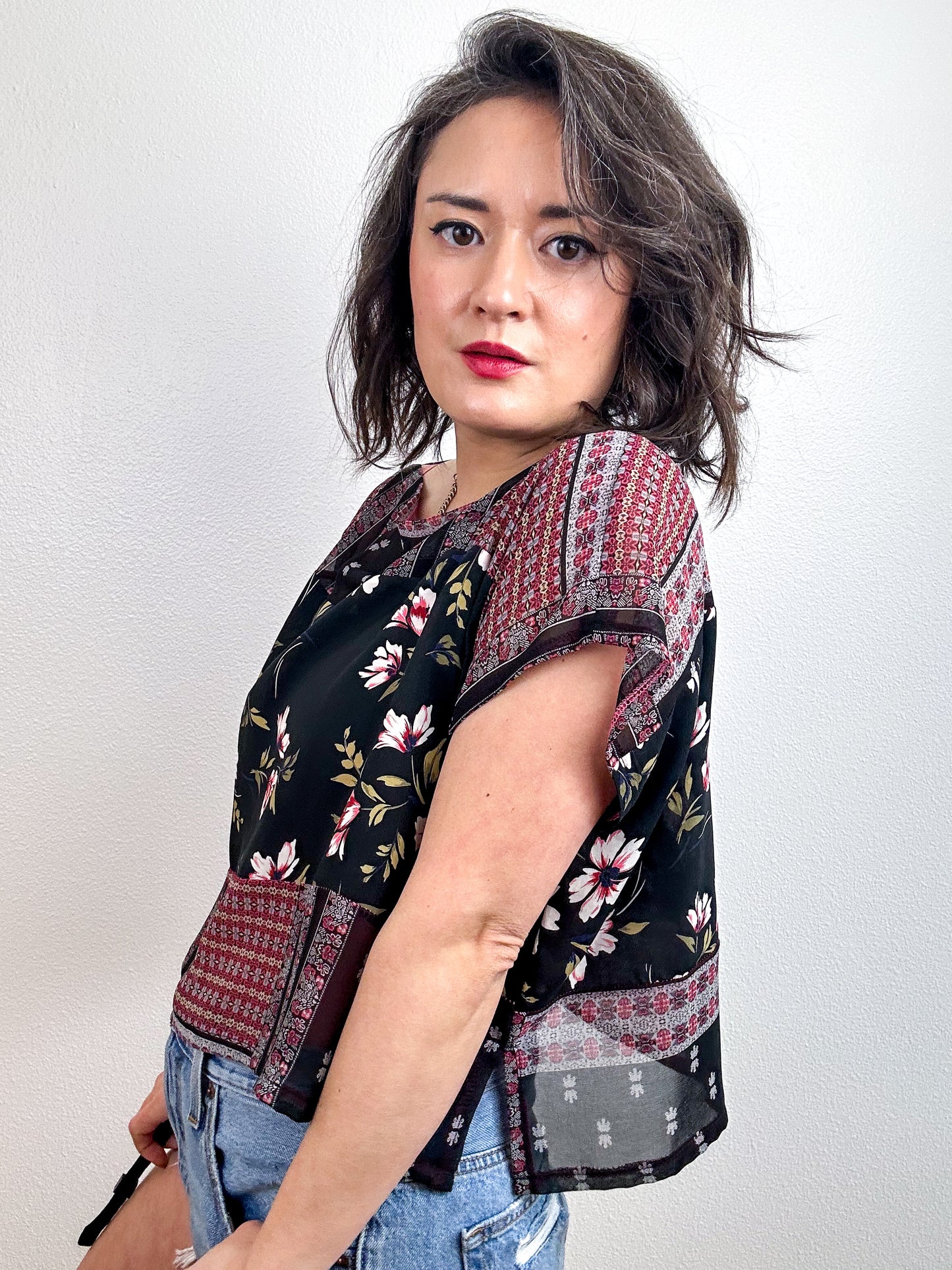 Scrappy Crop Paisley Floral
