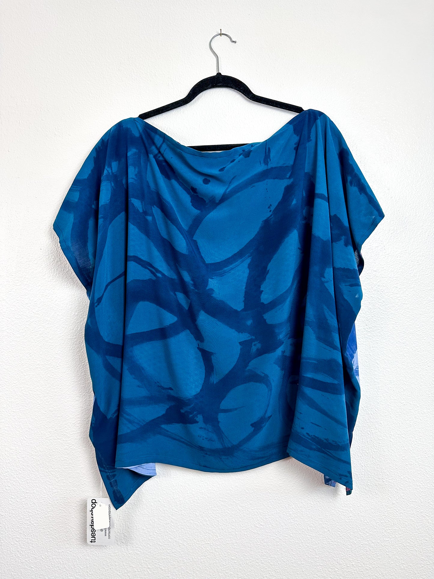 Hand-Dyed Bamboo Flip Crop Indigo Sumi
