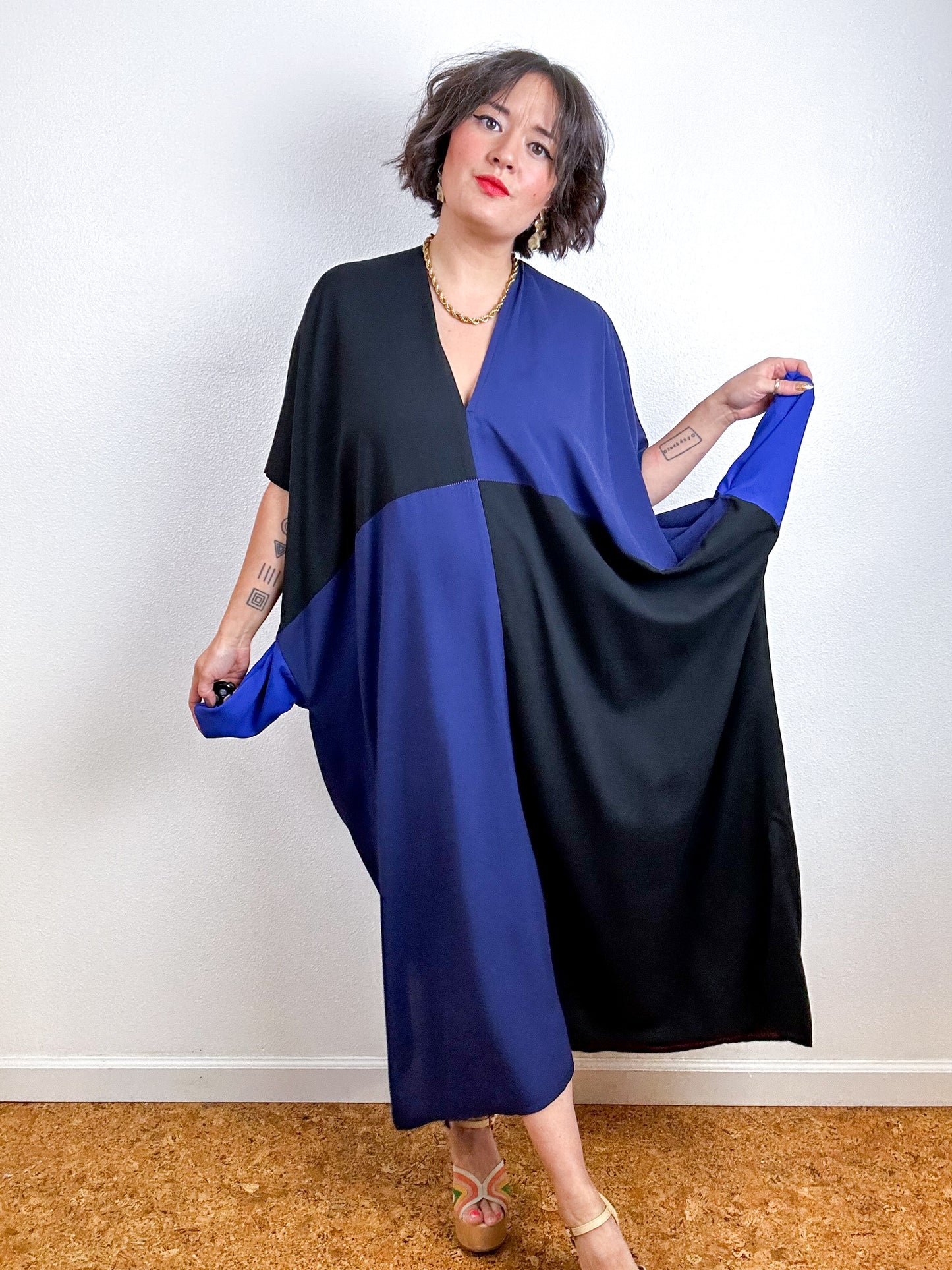 Color Block Midi Caftan Dress Navy Black