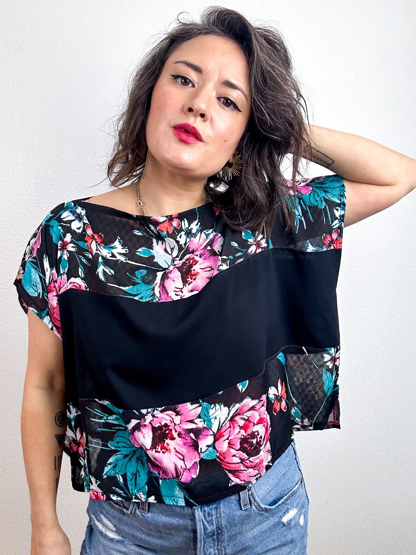 Scrappy Crop Black Mini Floral