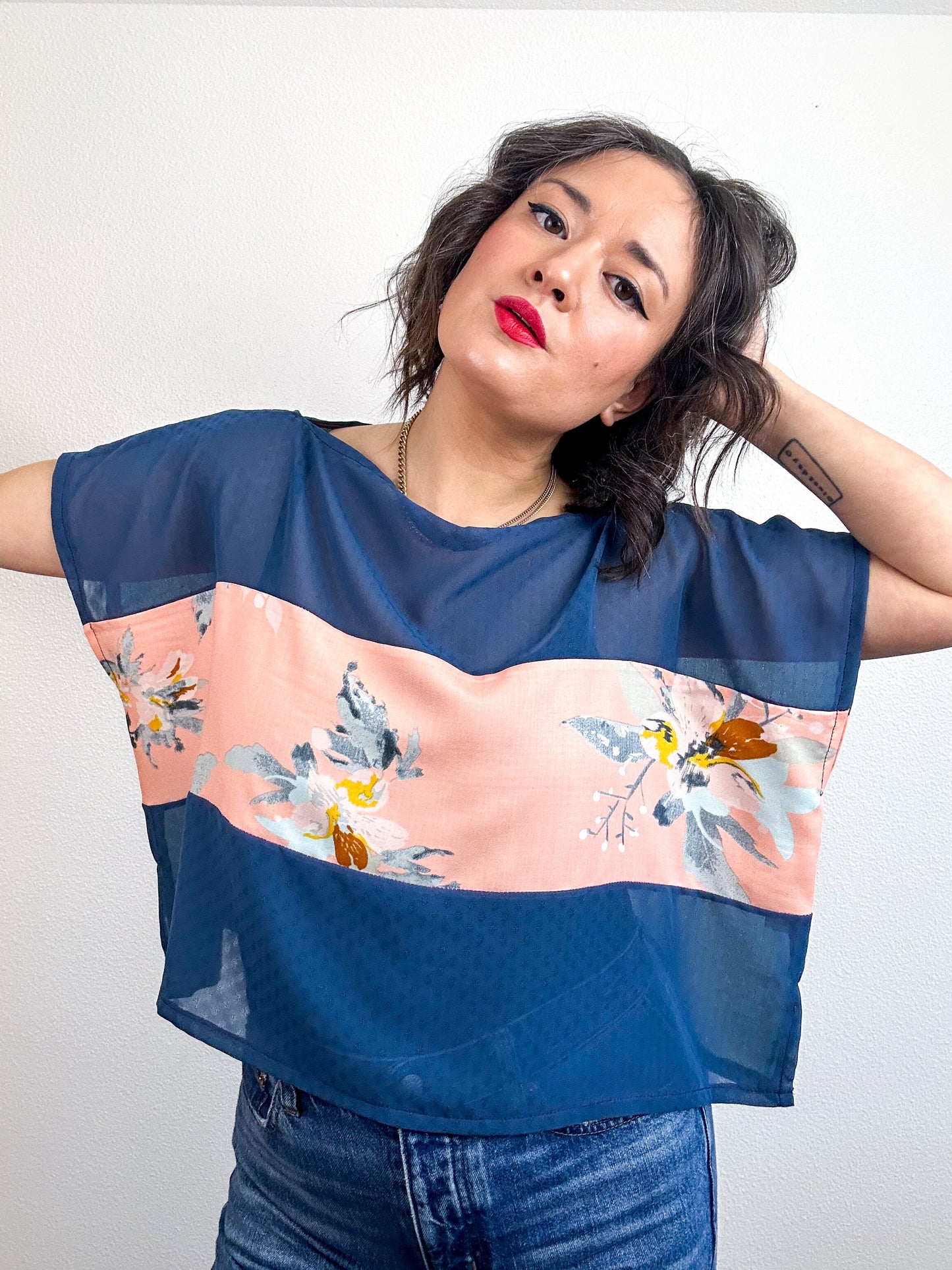 Scrappy Crop Teal Navy Peach Floral