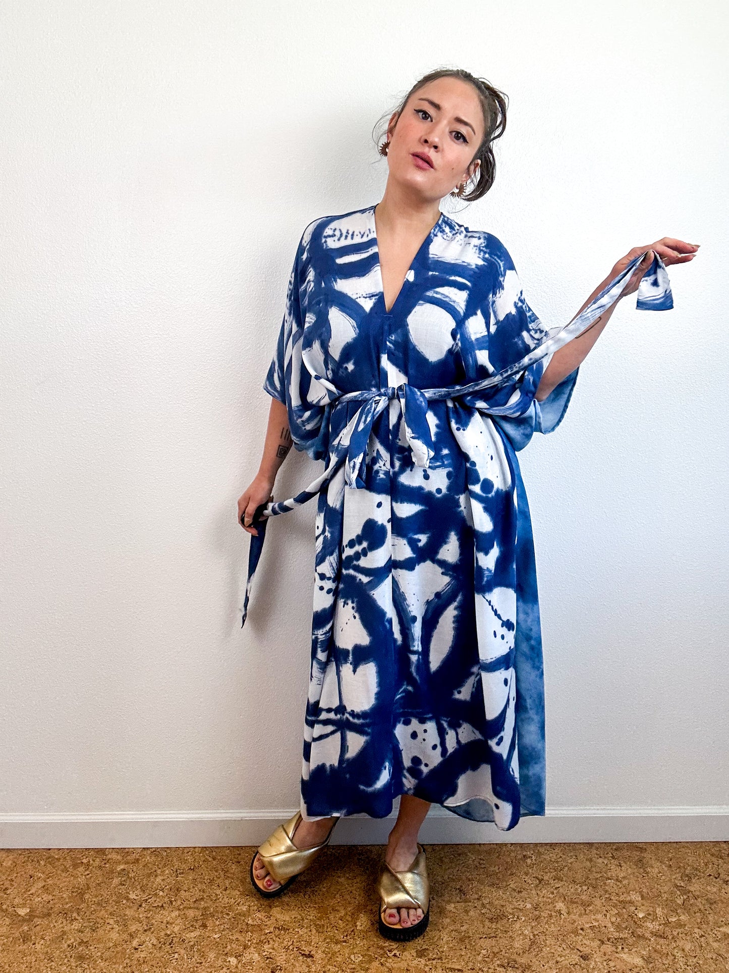 Hand-Dyed Bamboo Tie Caftan Blue Sumi Watercolor Mix