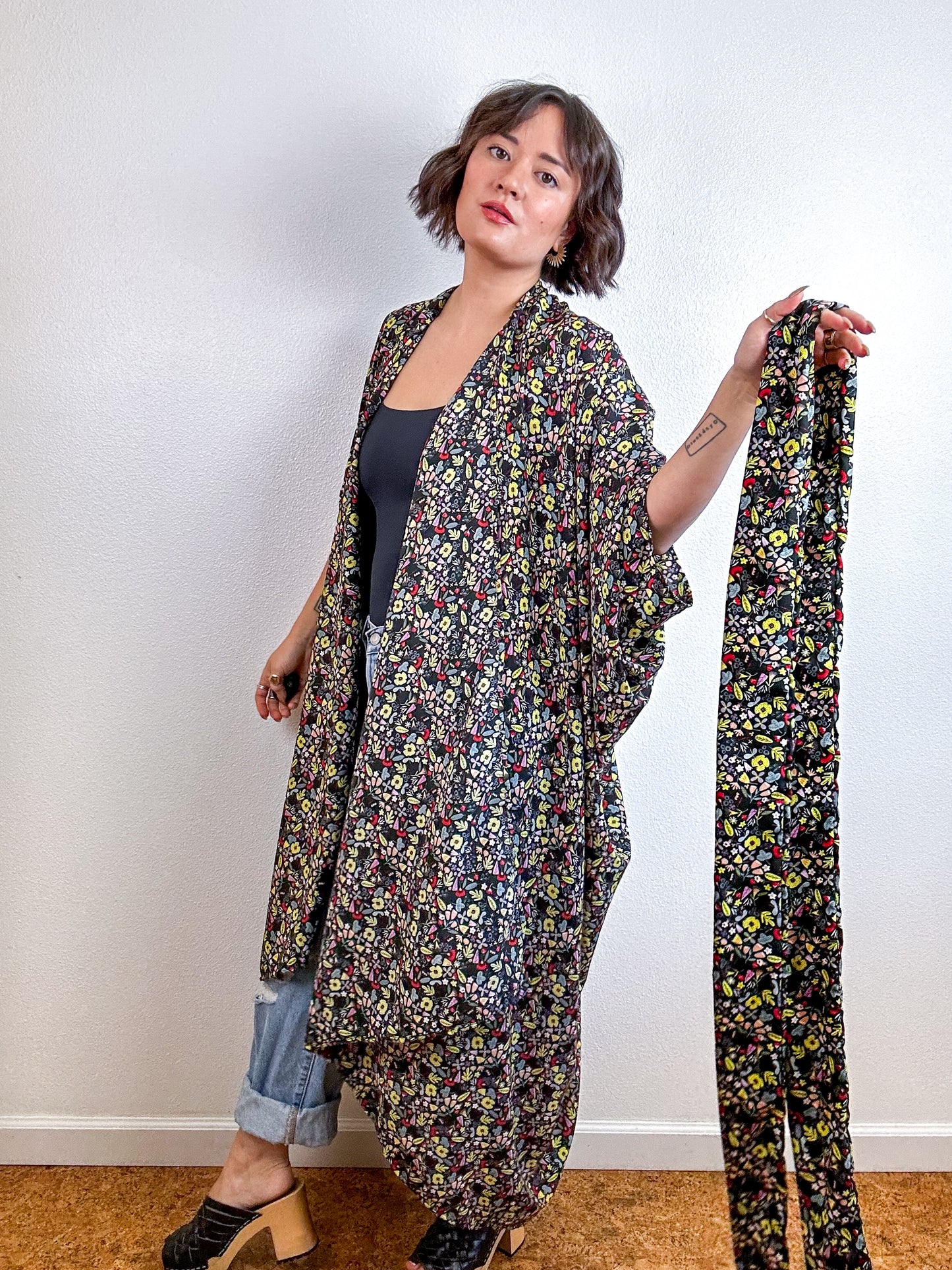 Print High Low Kimono Black Citron Mini Floral Crepe de Chine