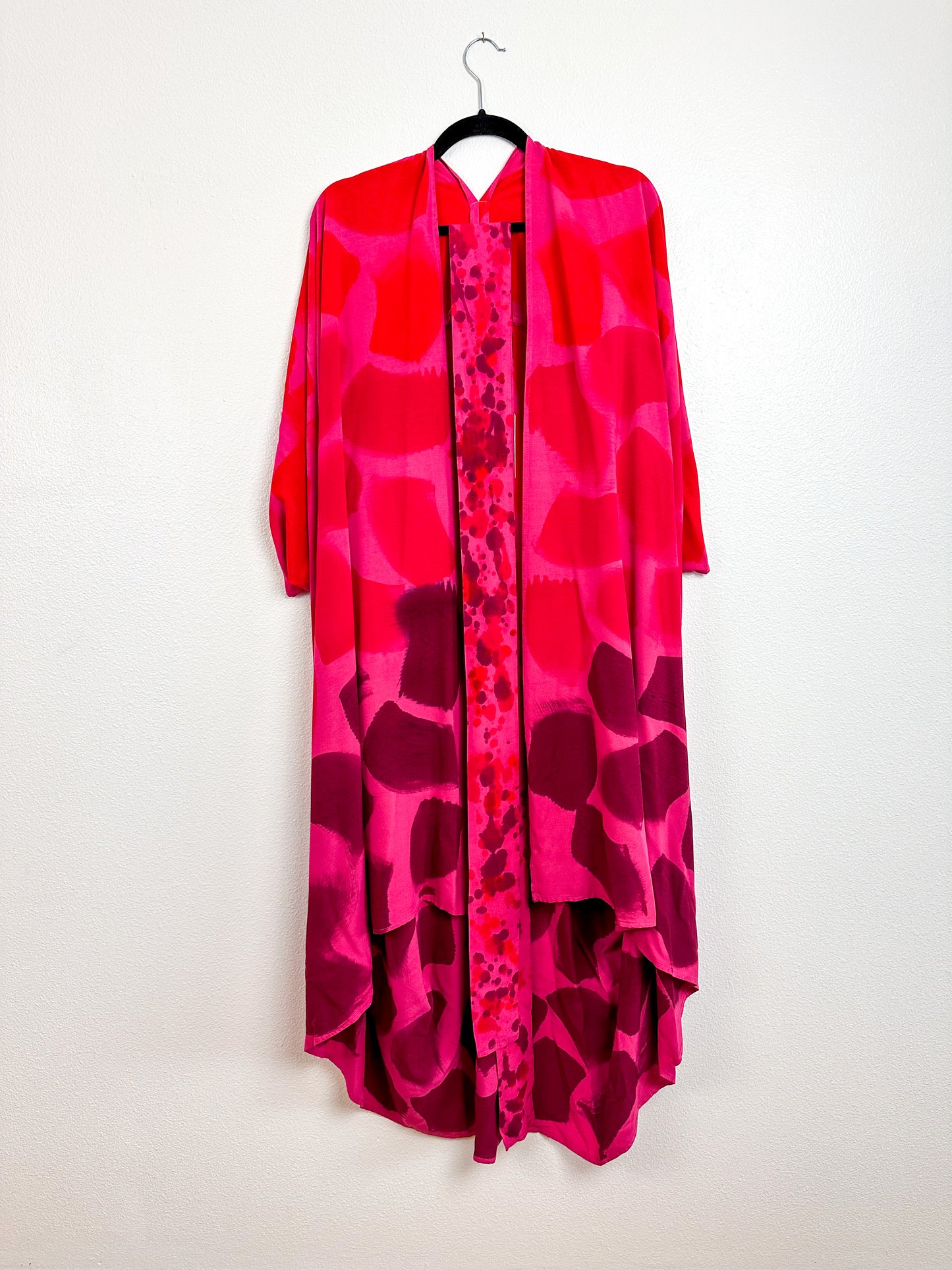 Hand-Dyed High Low Kimono Fuchsia Ombré Brush