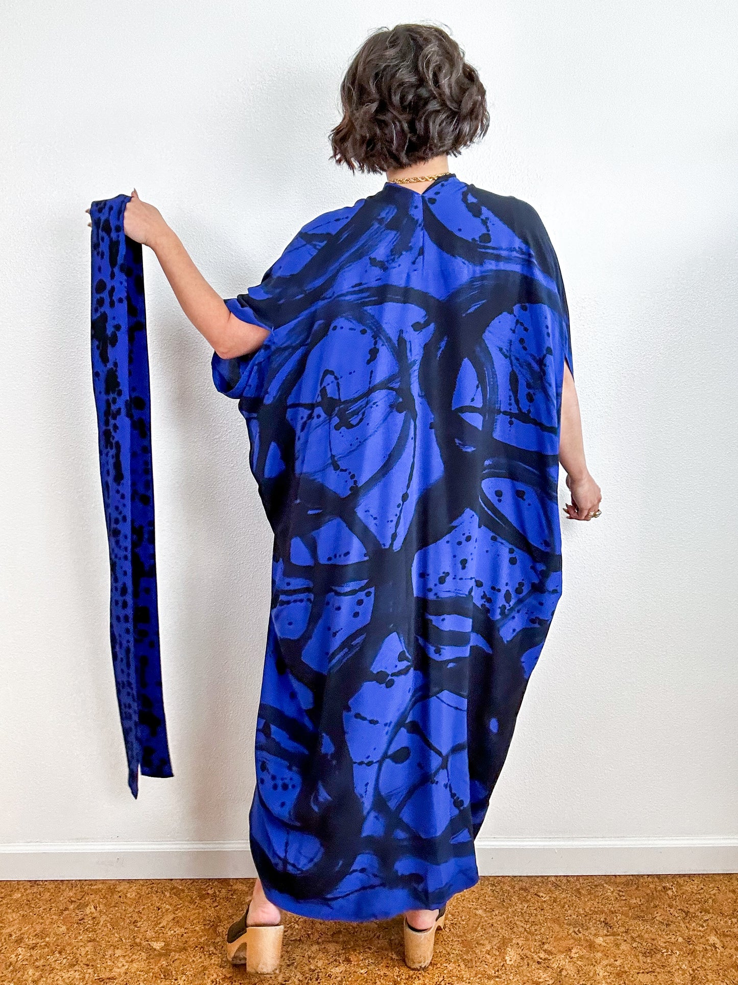 Hand-Dyed High Low Kimono Royal Black Sumi