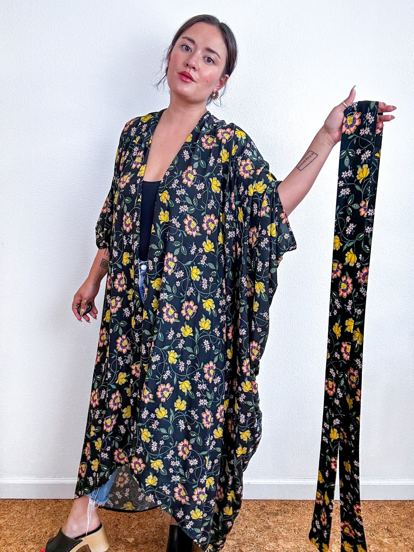 Print High Low Kimono Black Floral Vine Challis