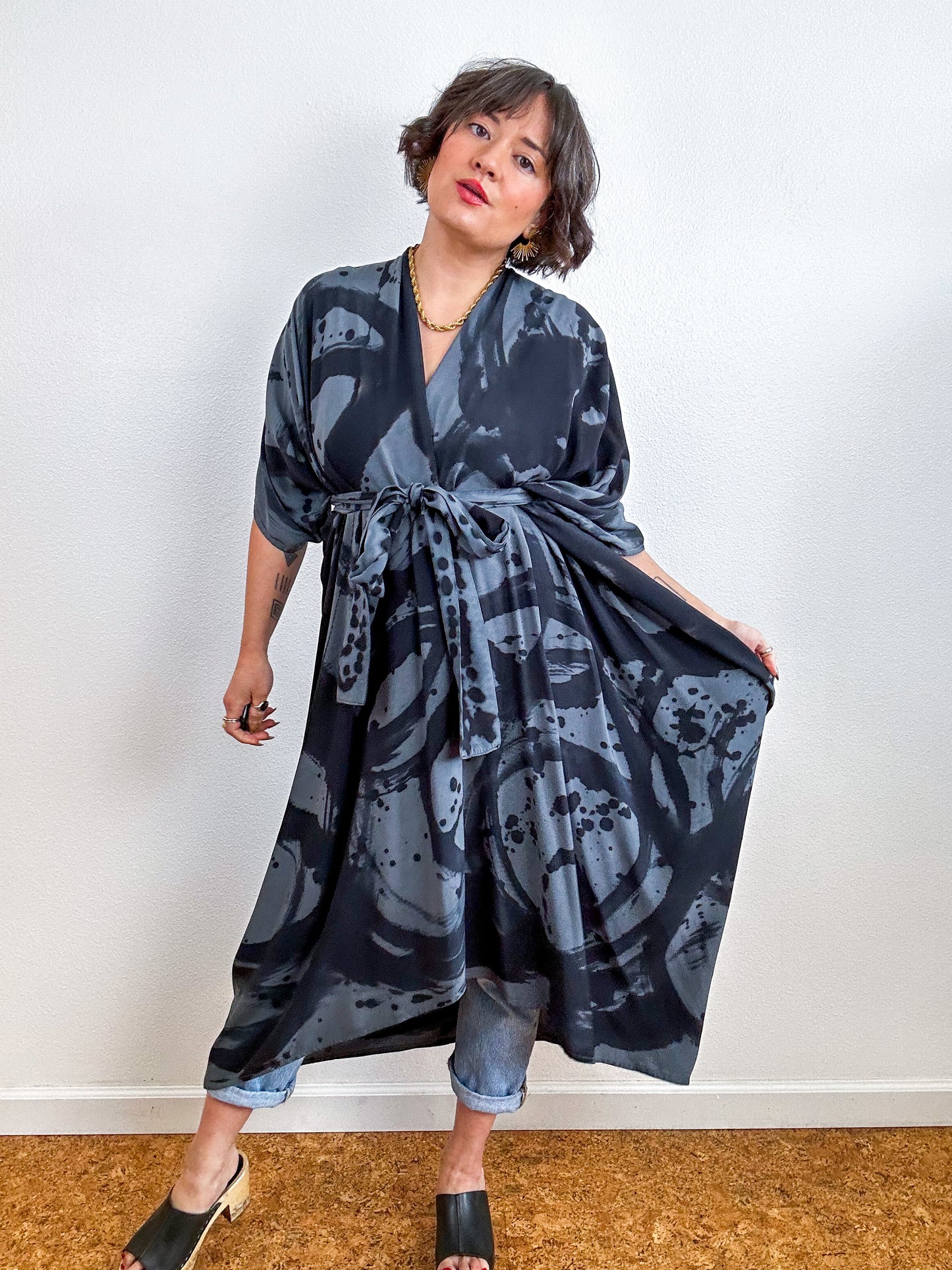 Hand-Dyed High Low Kimono Charcoal Black Sumi