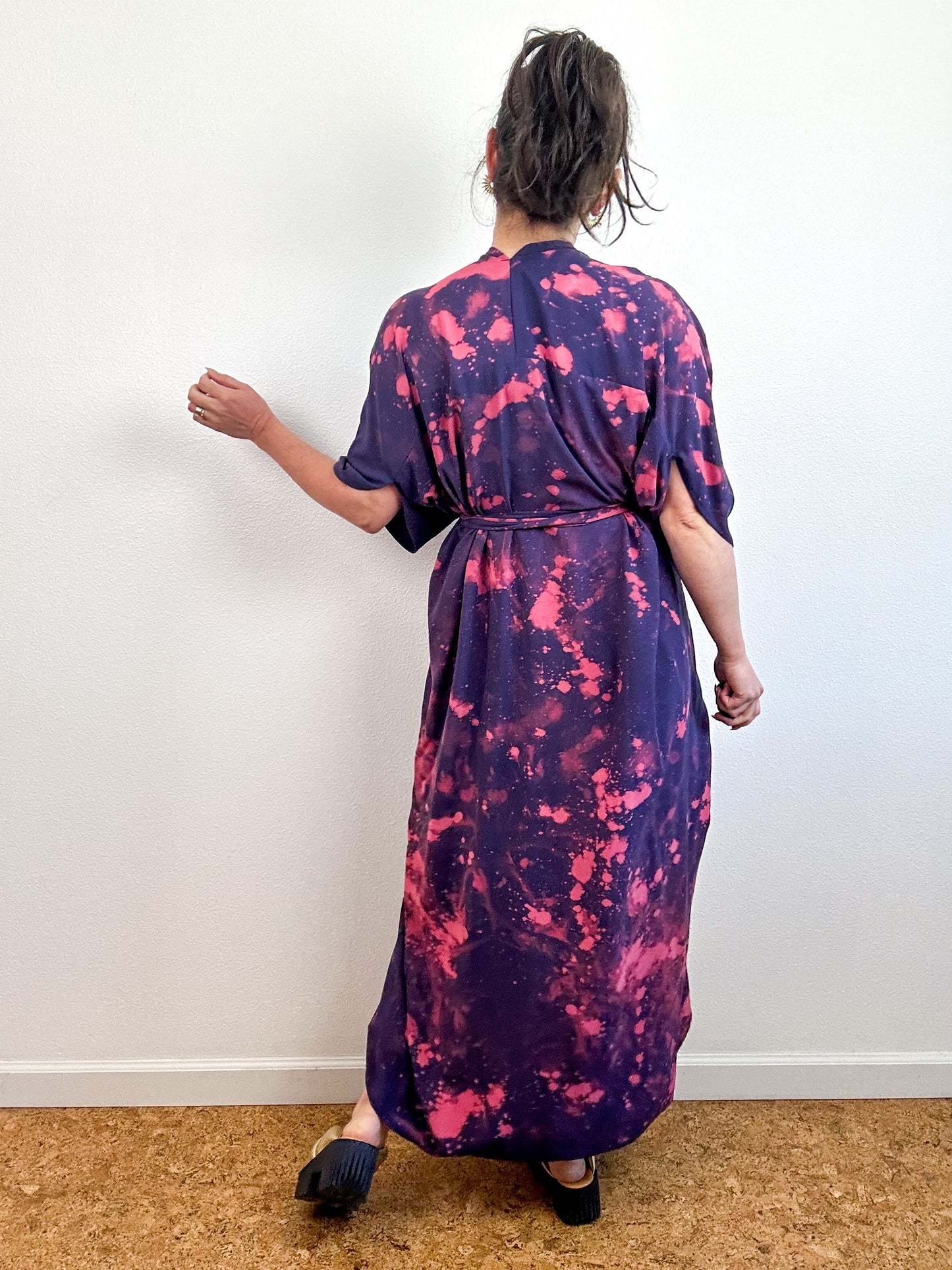 Bleached High Low Kimono Navy Peach Speckle