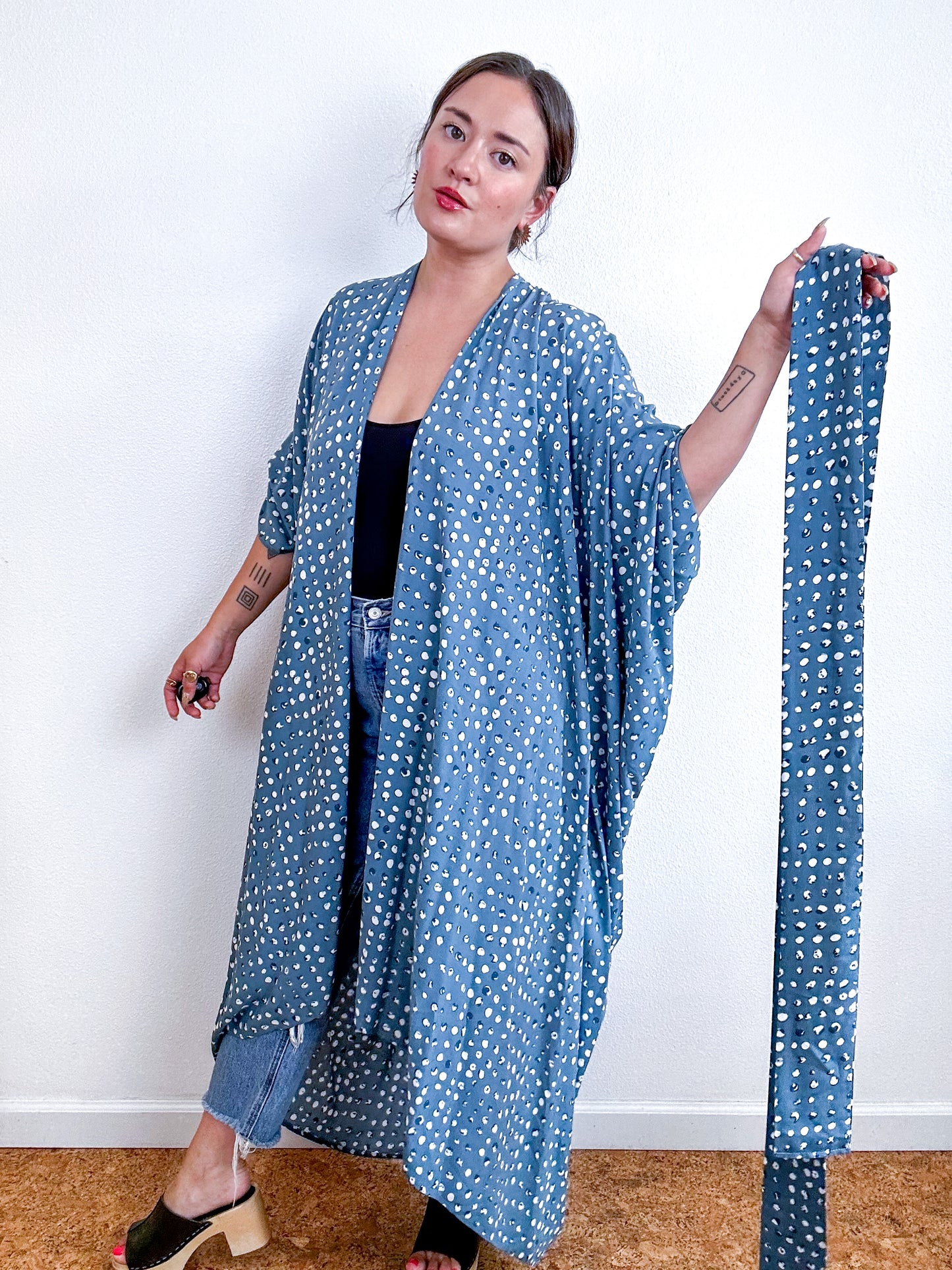 Print High Low Kimono Blue Dot Challis