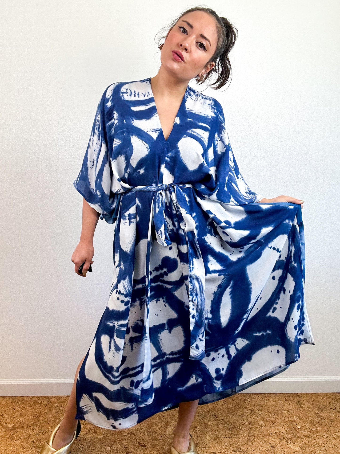 Hand-Dyed Bamboo Tie Caftan Blue Sumi Watercolor Mix
