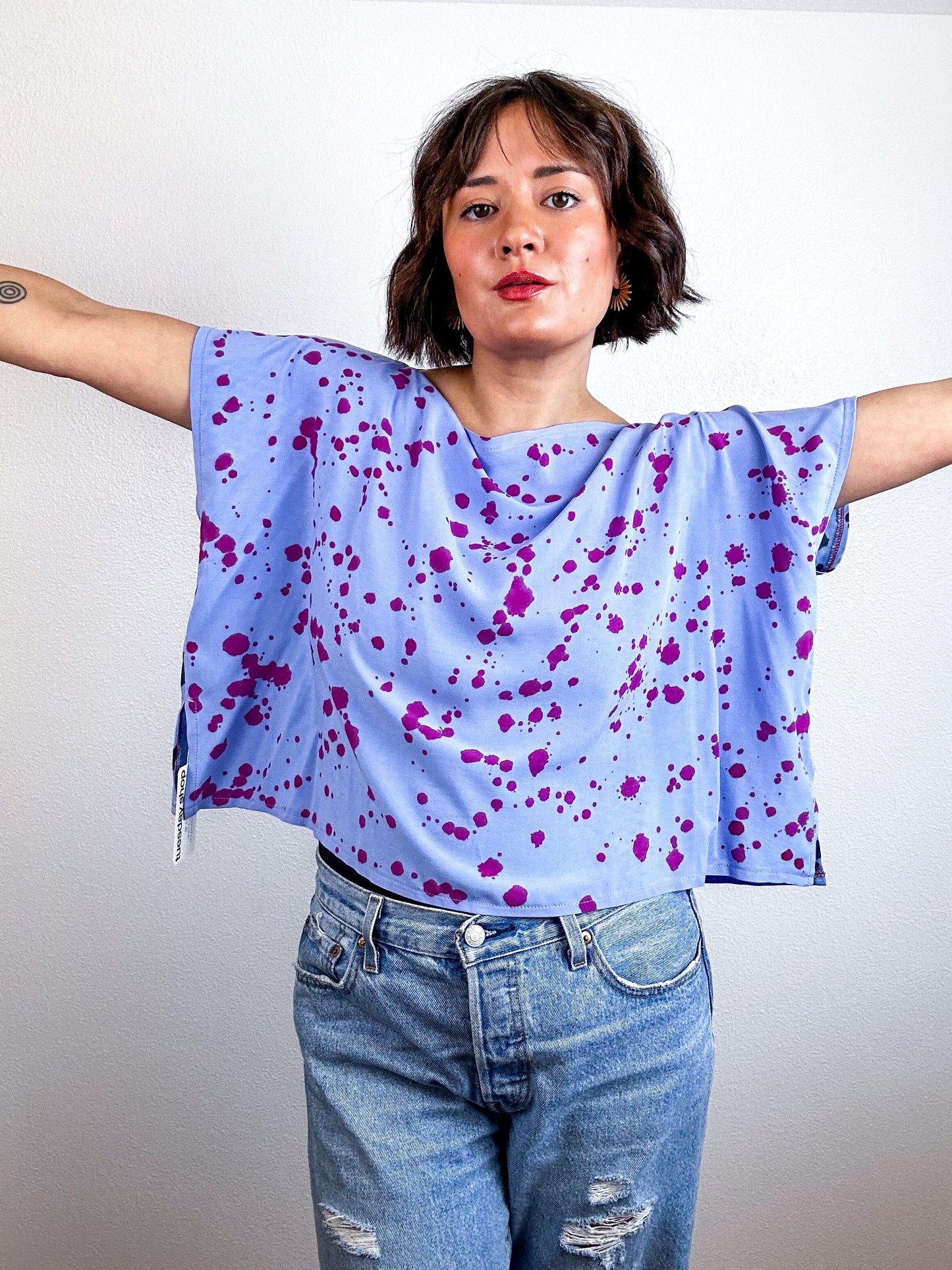 Hand-Dyed Flip Crop Rayon Blue Fuchsia Teal Speckle