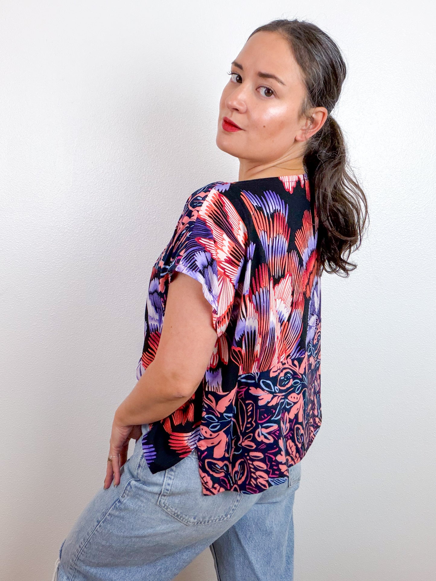 Scrappy Crop Coral Purple Black Mix