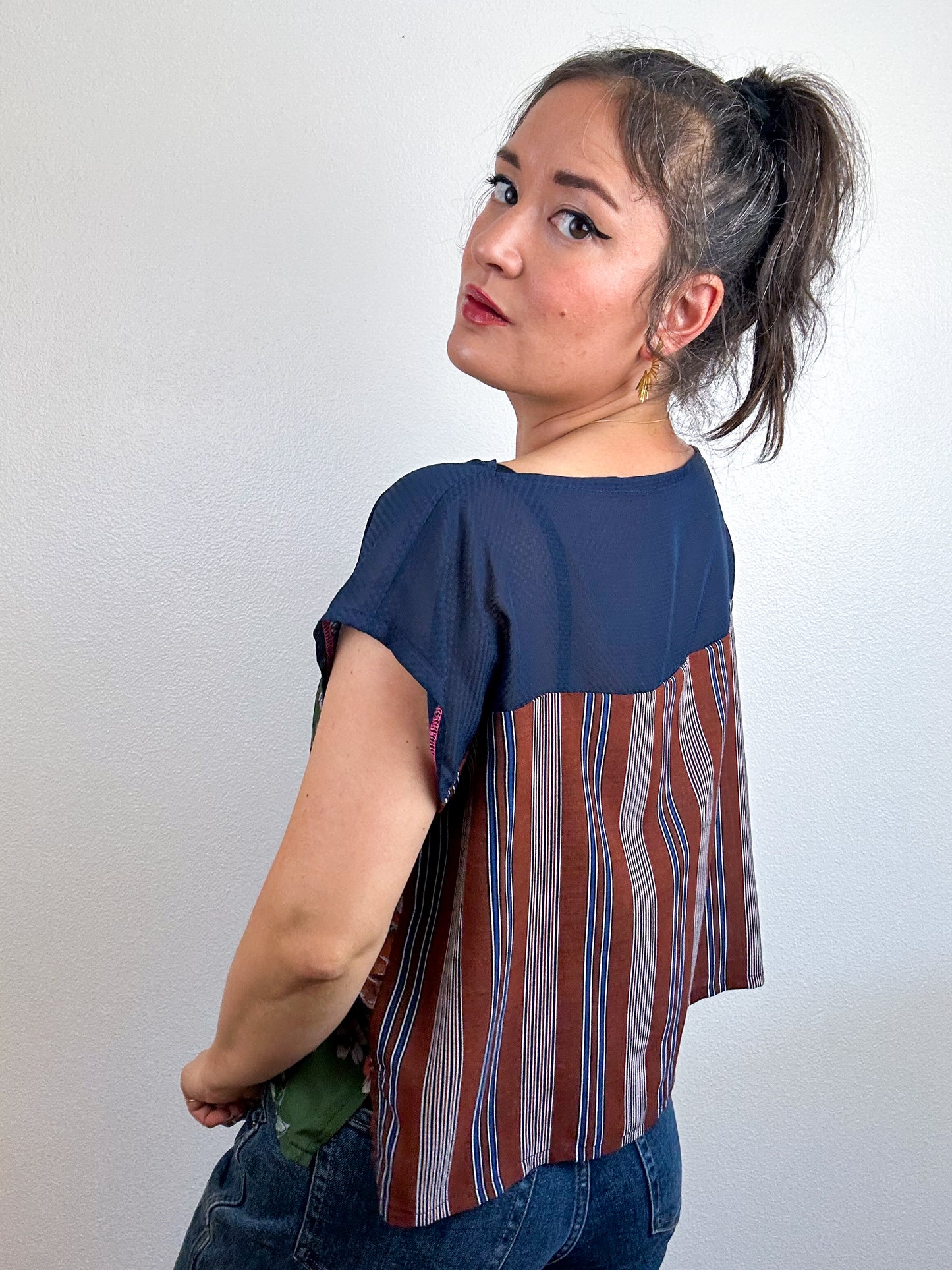 Scrappy Crop Navy Floral Stripes
