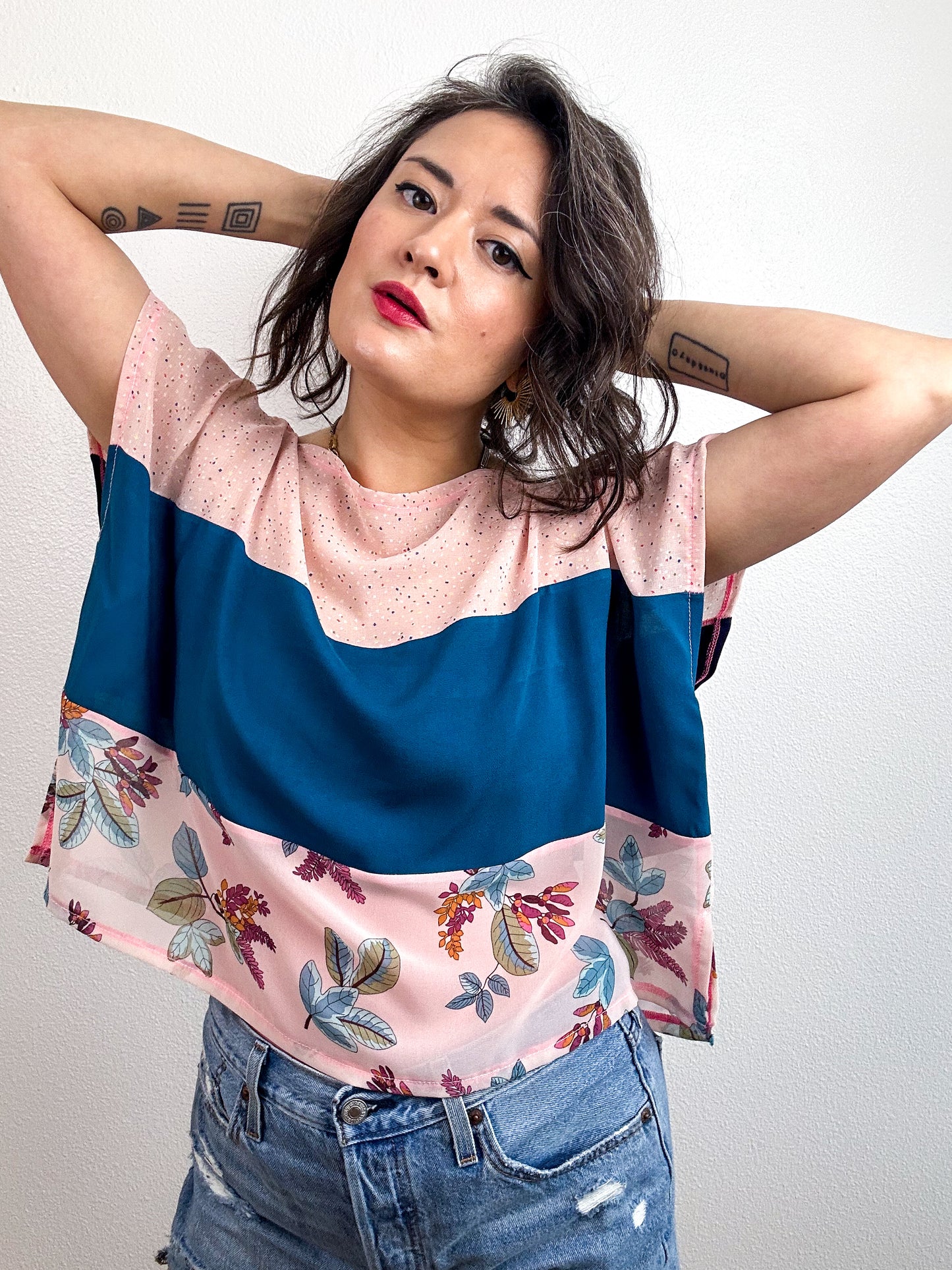 Scrappy Crop Blush Navy