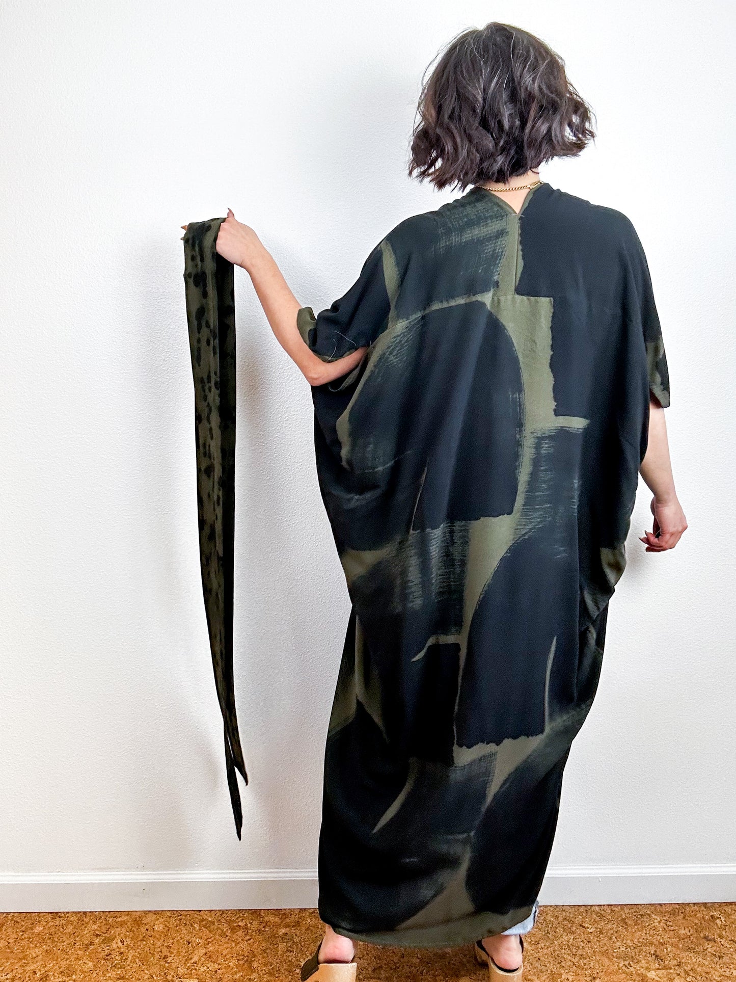 Hand-Dyed High Low Kimono Olive Black Arc