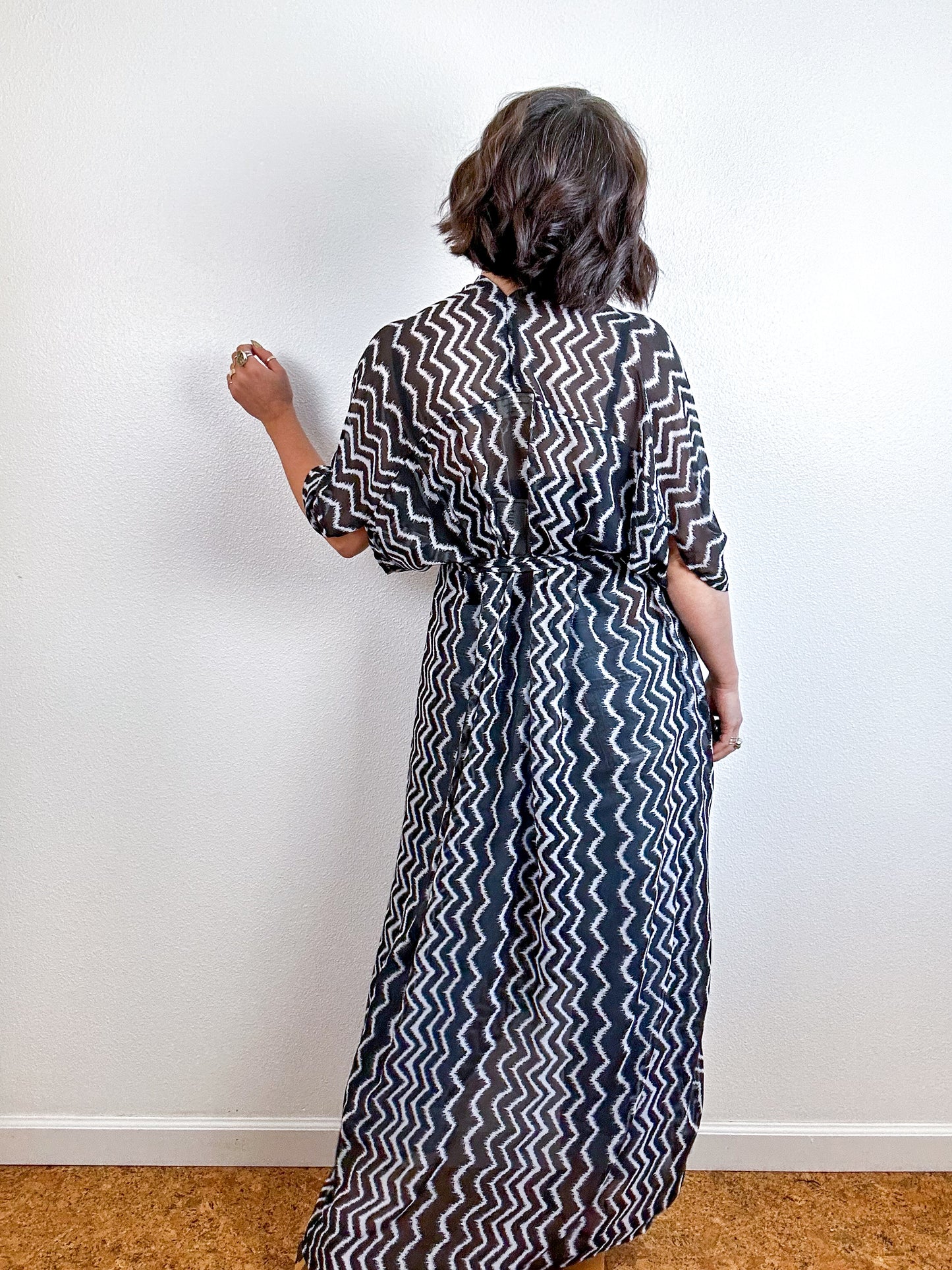 Print High Low Kimono Black White Zig Zag Chiffon