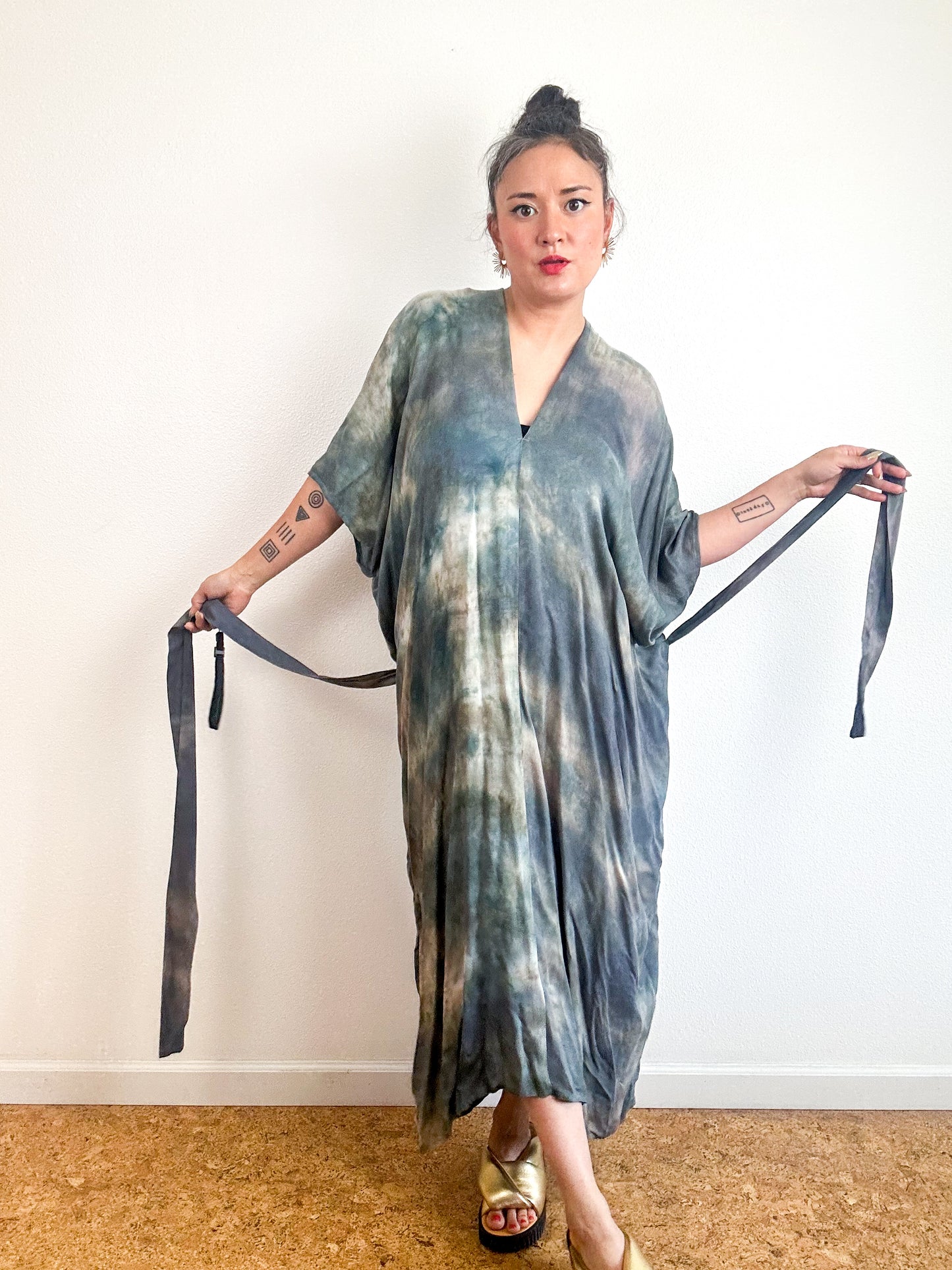 Hand-Dyed Bamboo Tie Caftan Steel Sage Watercolor