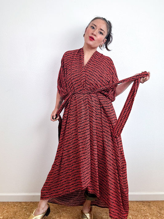 Print High Low Kimono Red Black V Challis