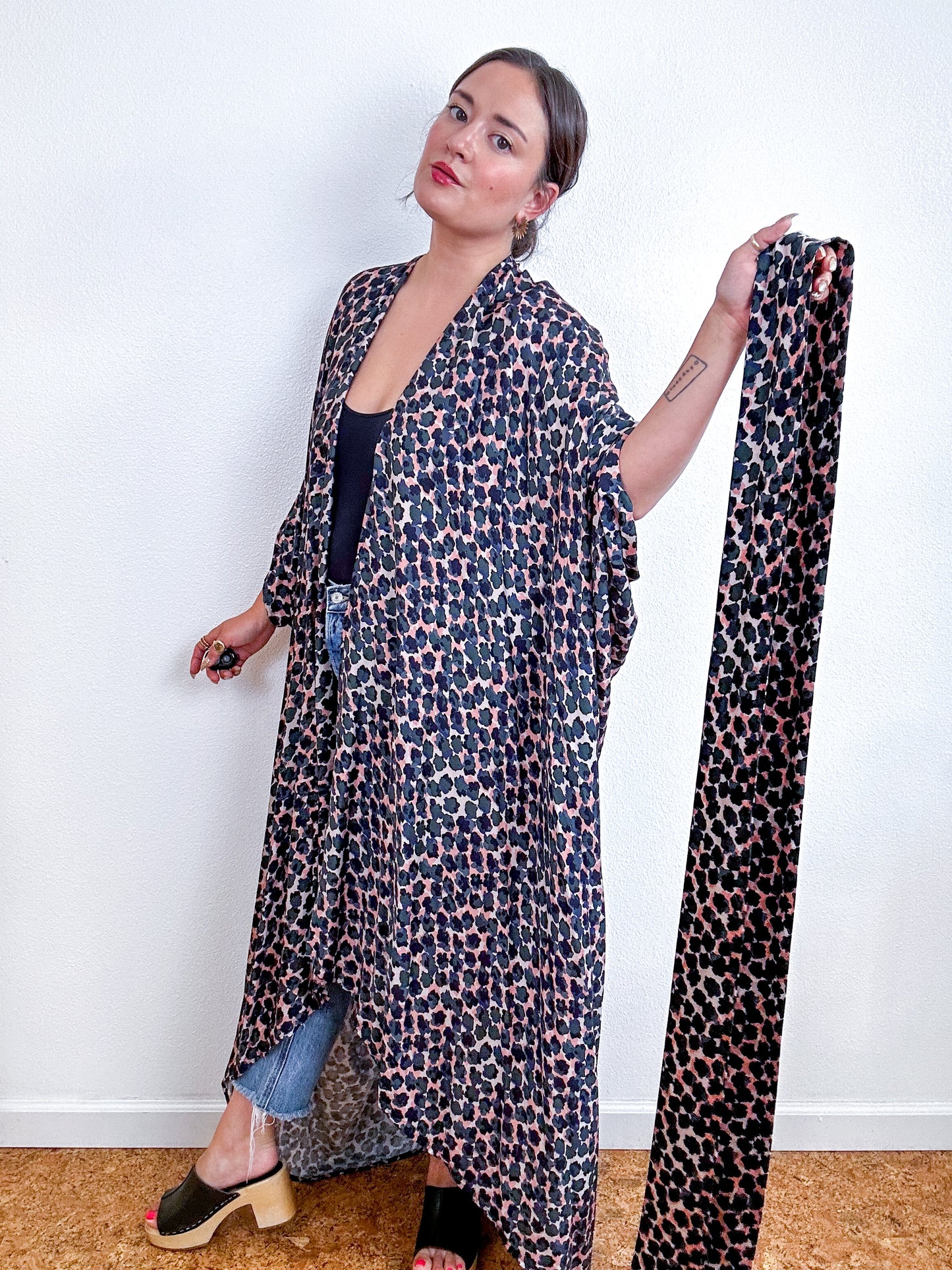 Print High Low Kimono Black Grey Peach Flowers Challis