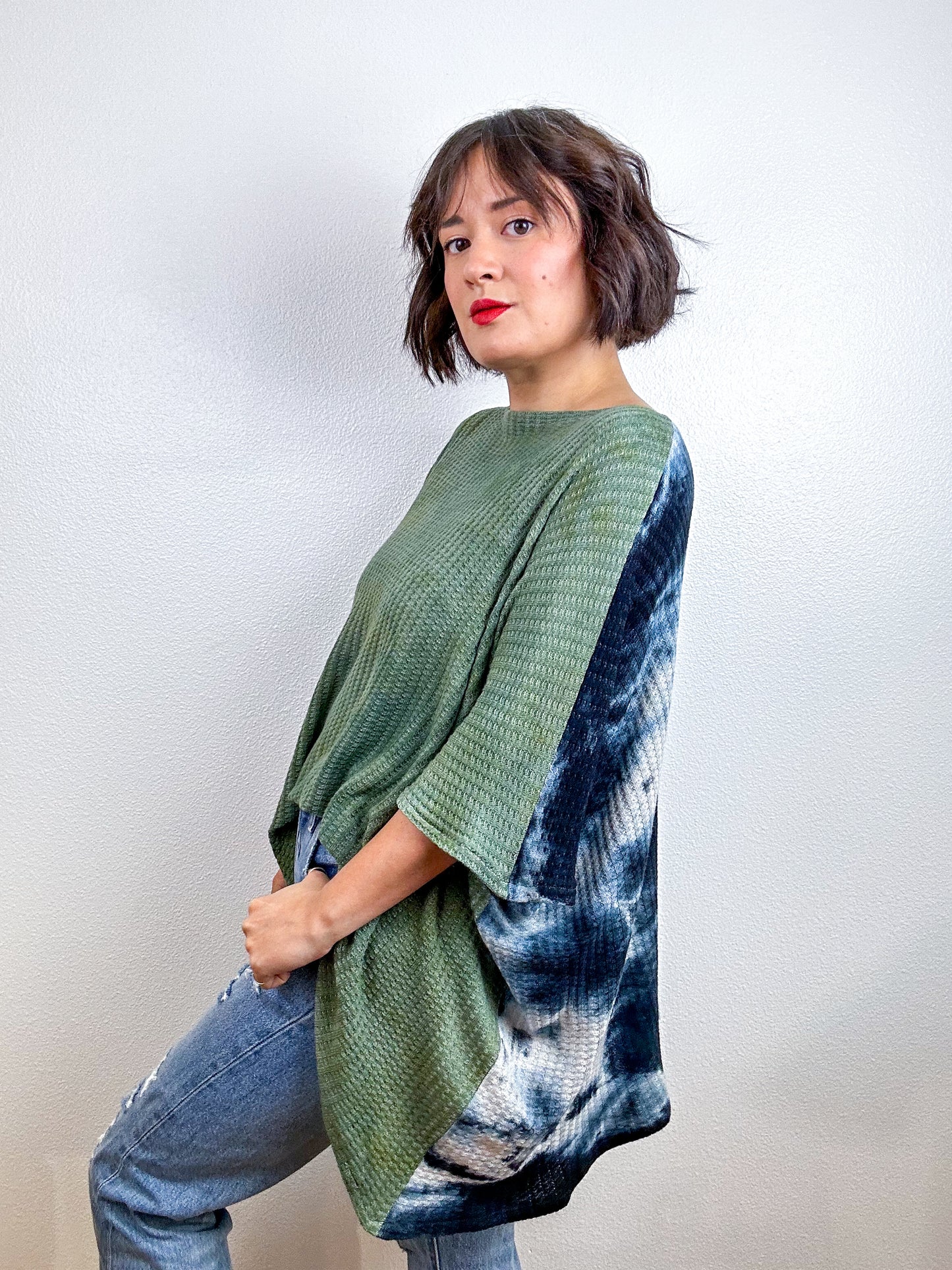 Oversize Flip Sweater Sage Black Tie
