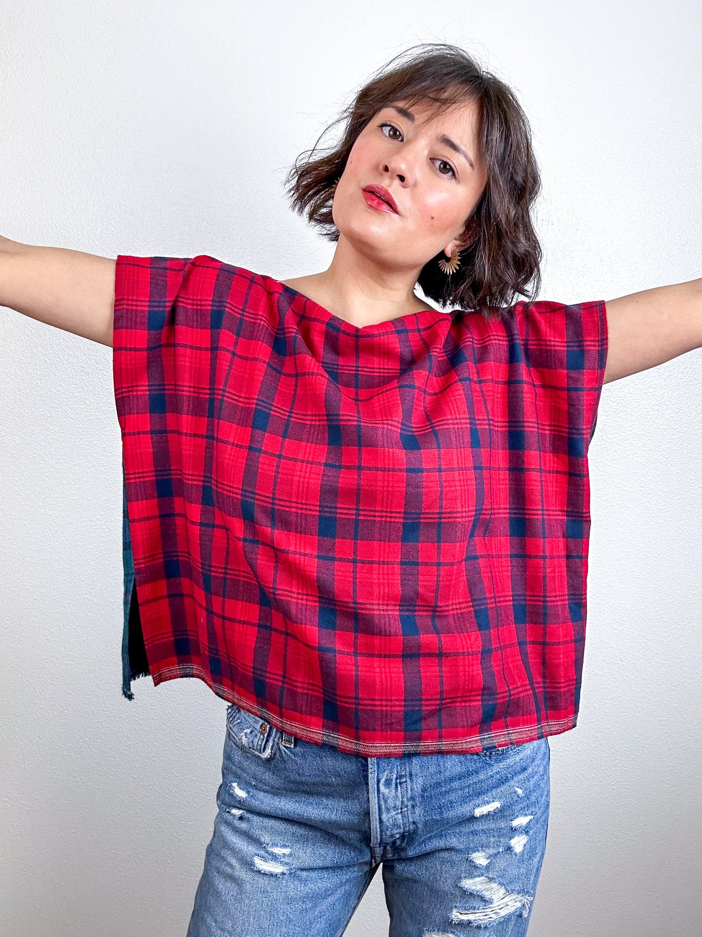 Flip Crop Plaid Flannel Red Navy