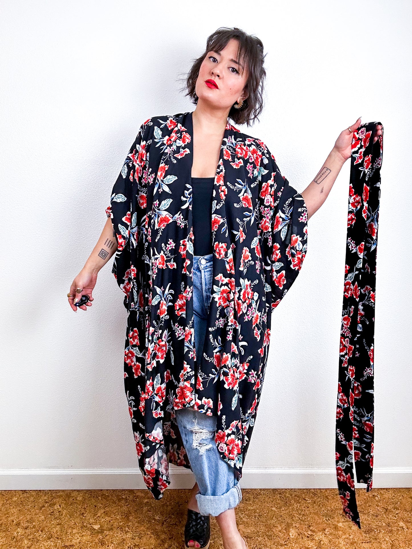 Print High Low Kimono Black Red Floral Challis