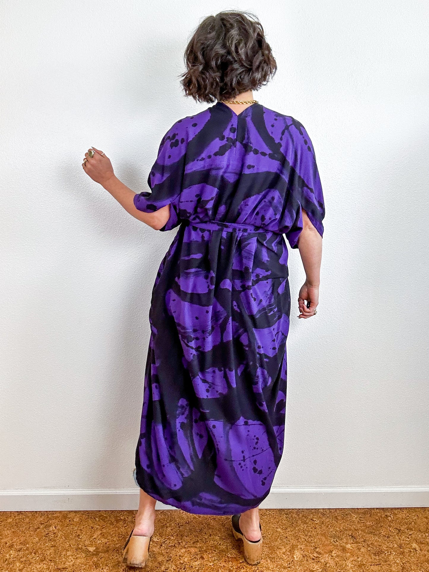 Hand-Dyed High Low Kimono Purple Black Sumi