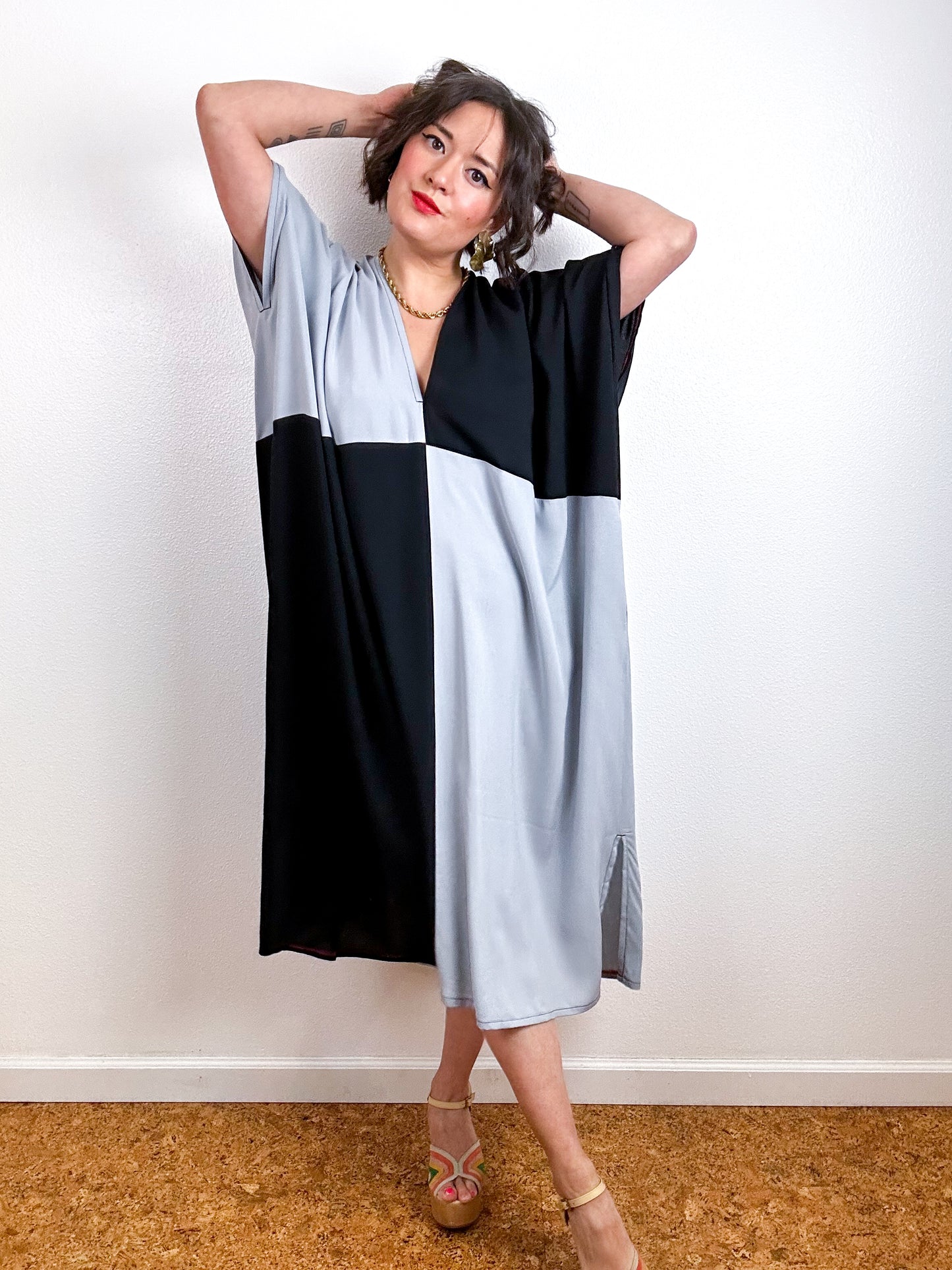 Color Block Midi Caftan Dress Grey Black