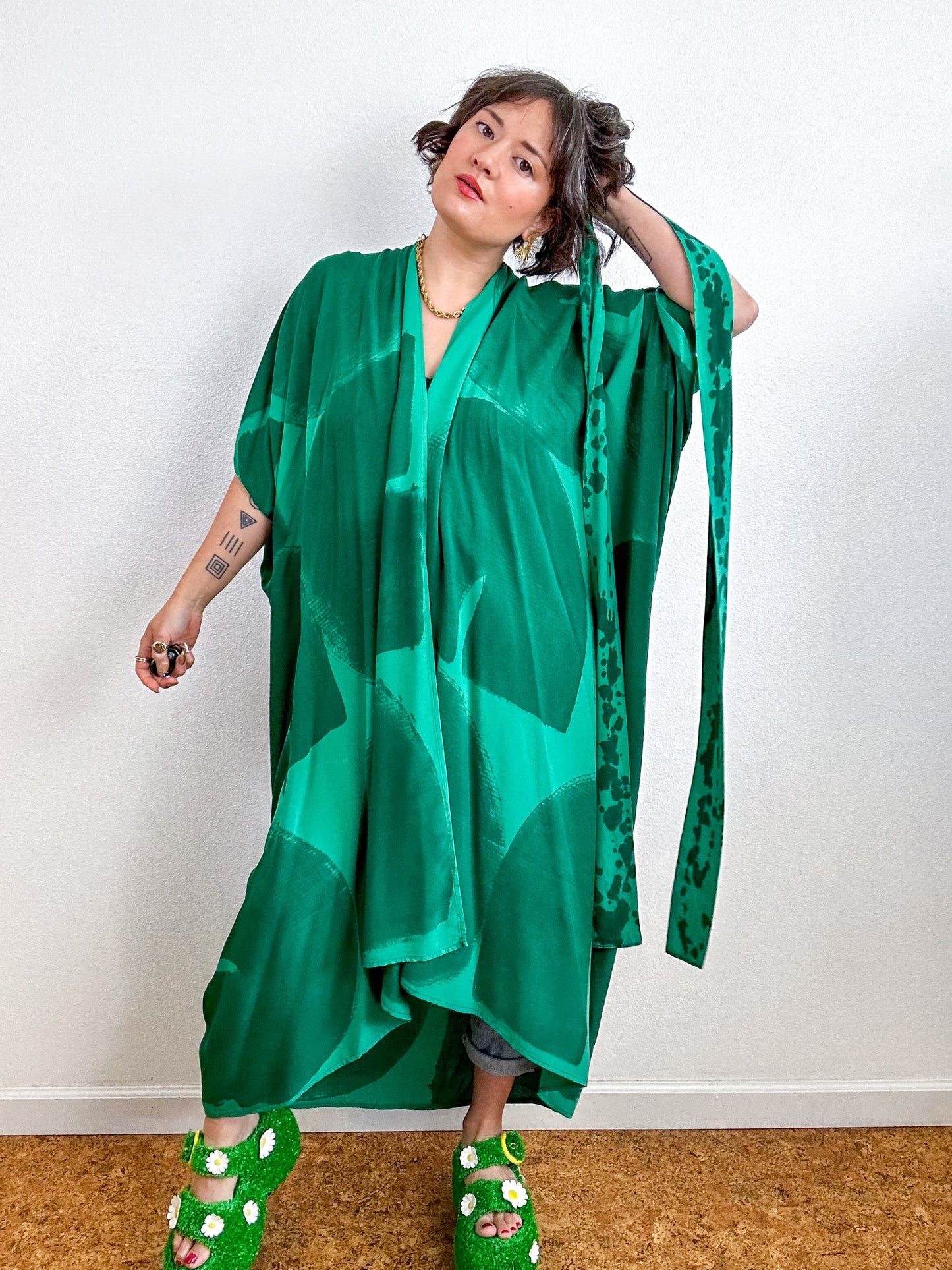 Hand-Dyed High Low Kimono Kelly Green Arc