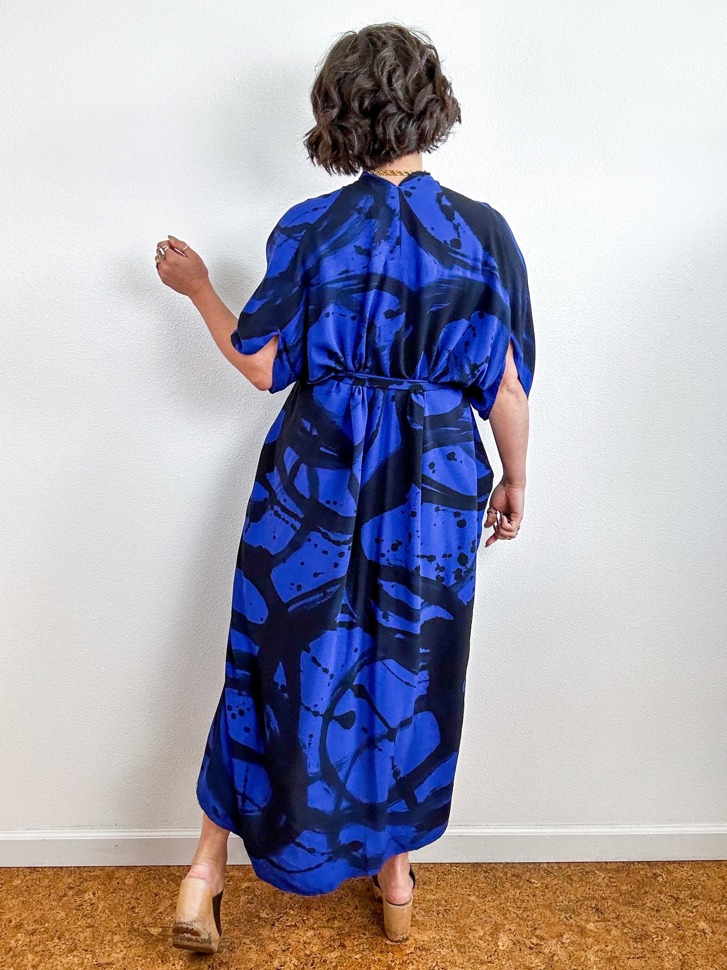 Hand-Dyed High Low Kimono Royal Black Sumi