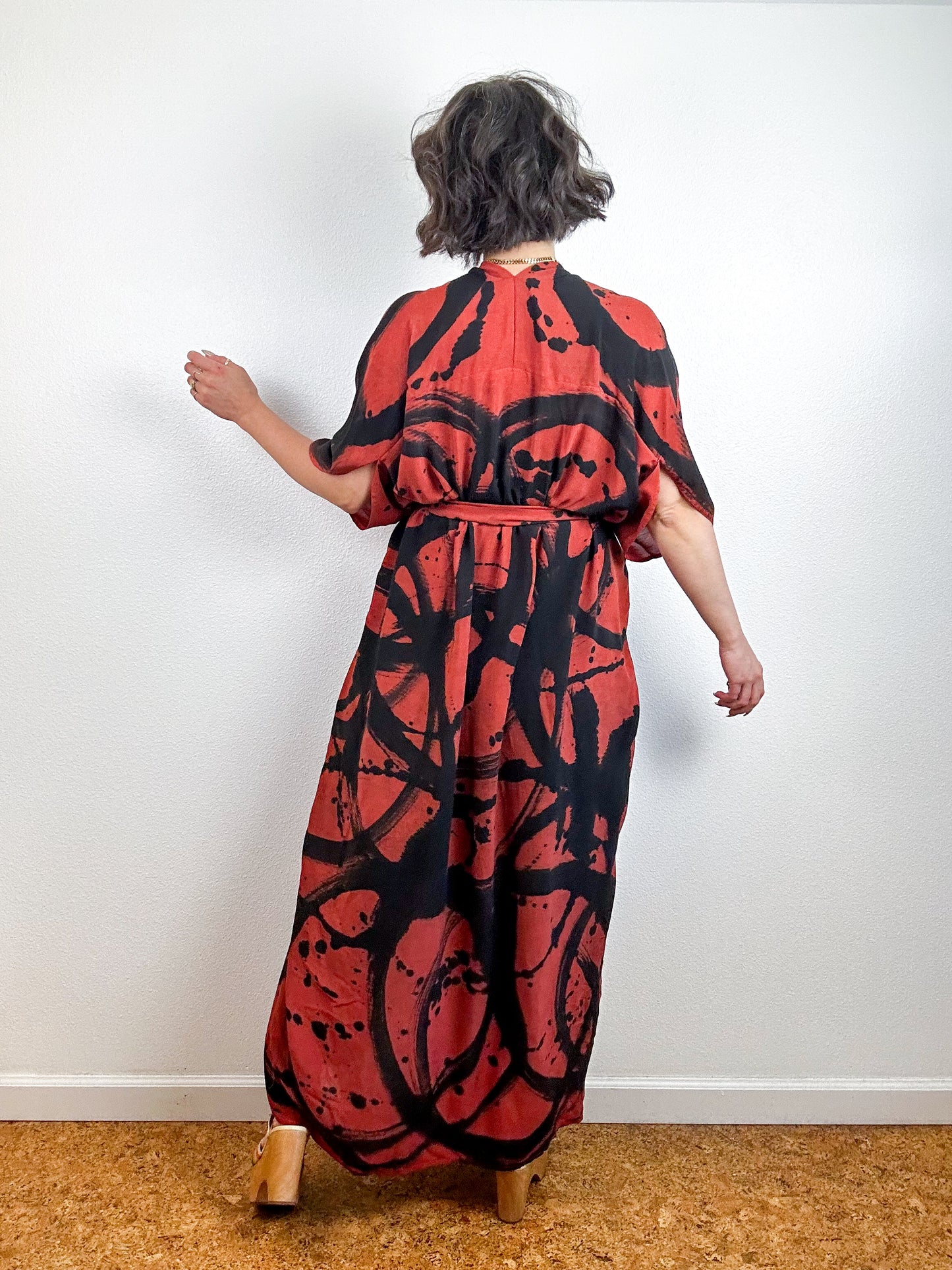 Hand-Dyed High Low Kimono Rust Black Sumi