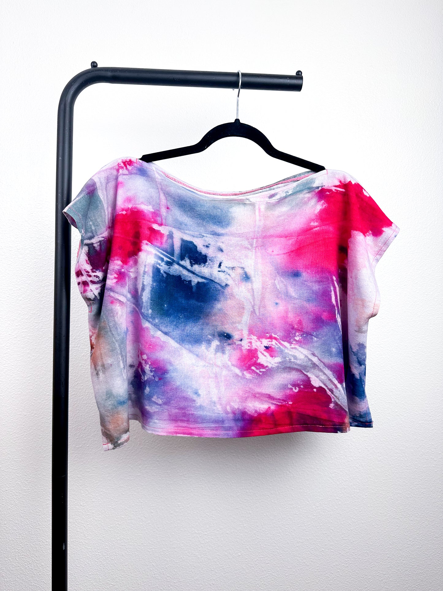 Hand-Dyed Linen Blend Crop OOAK Watercolor León Small