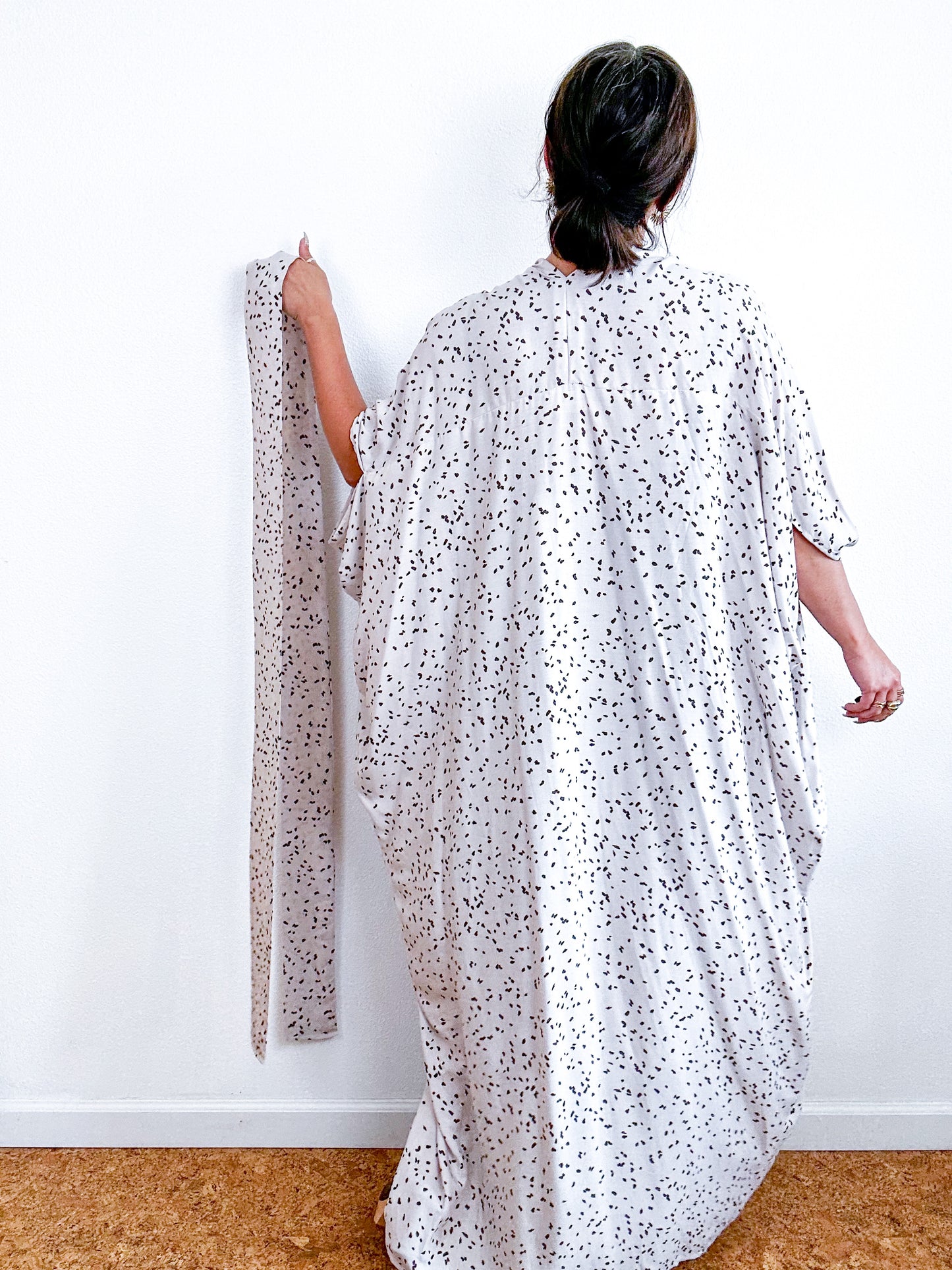 Print High Low Kimono Bone Grey Speckle Challis