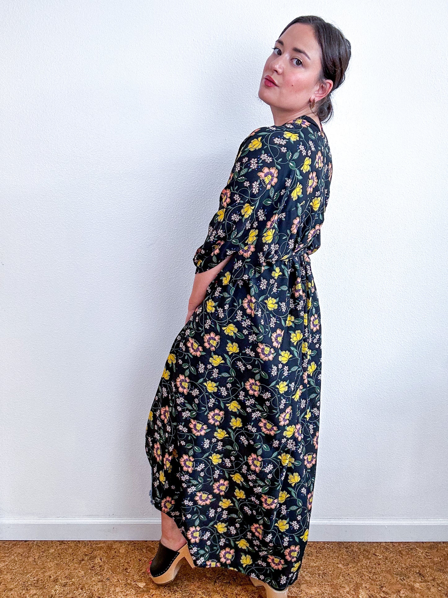 Print High Low Kimono Black Floral Vine Challis