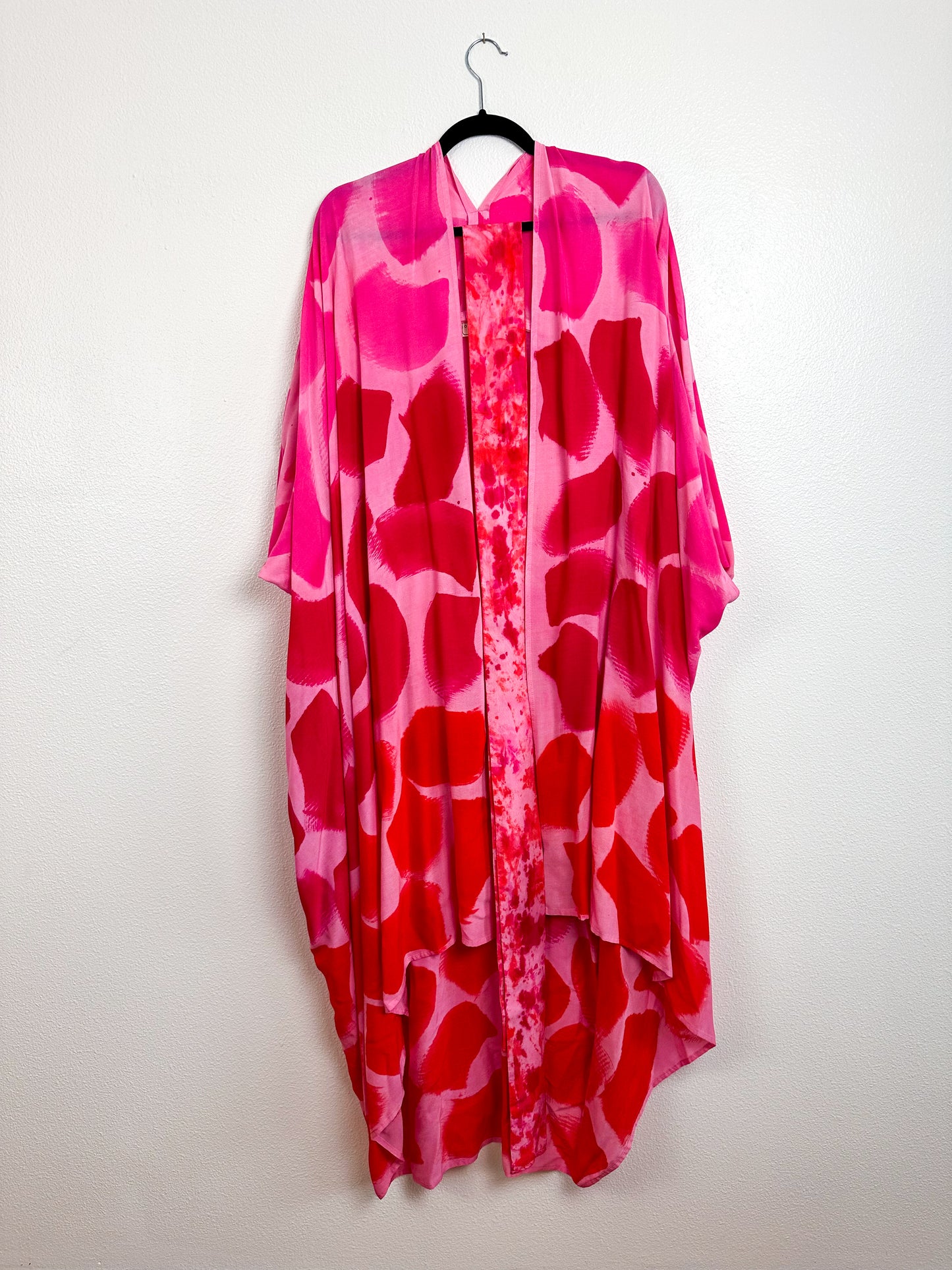 Hand-Dyed High Low Kimono Pink Ombré Brush