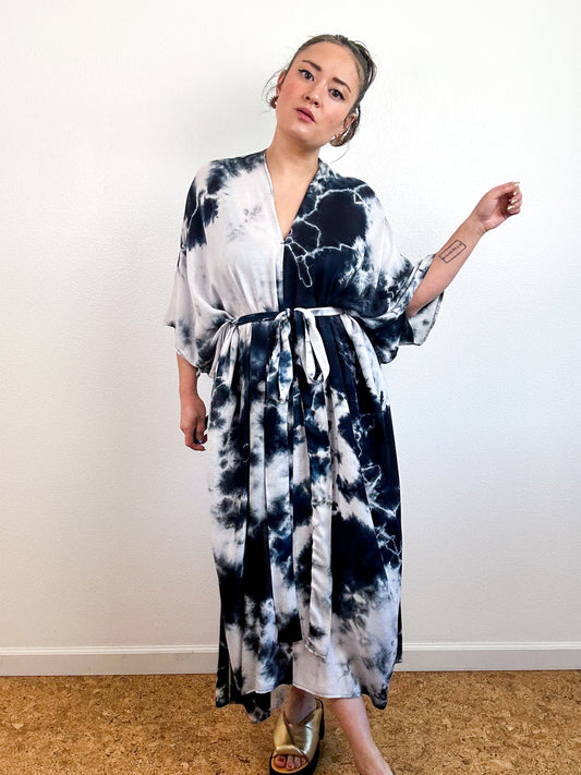 Hand-Dyed Bamboo Tie Caftan Black Storm