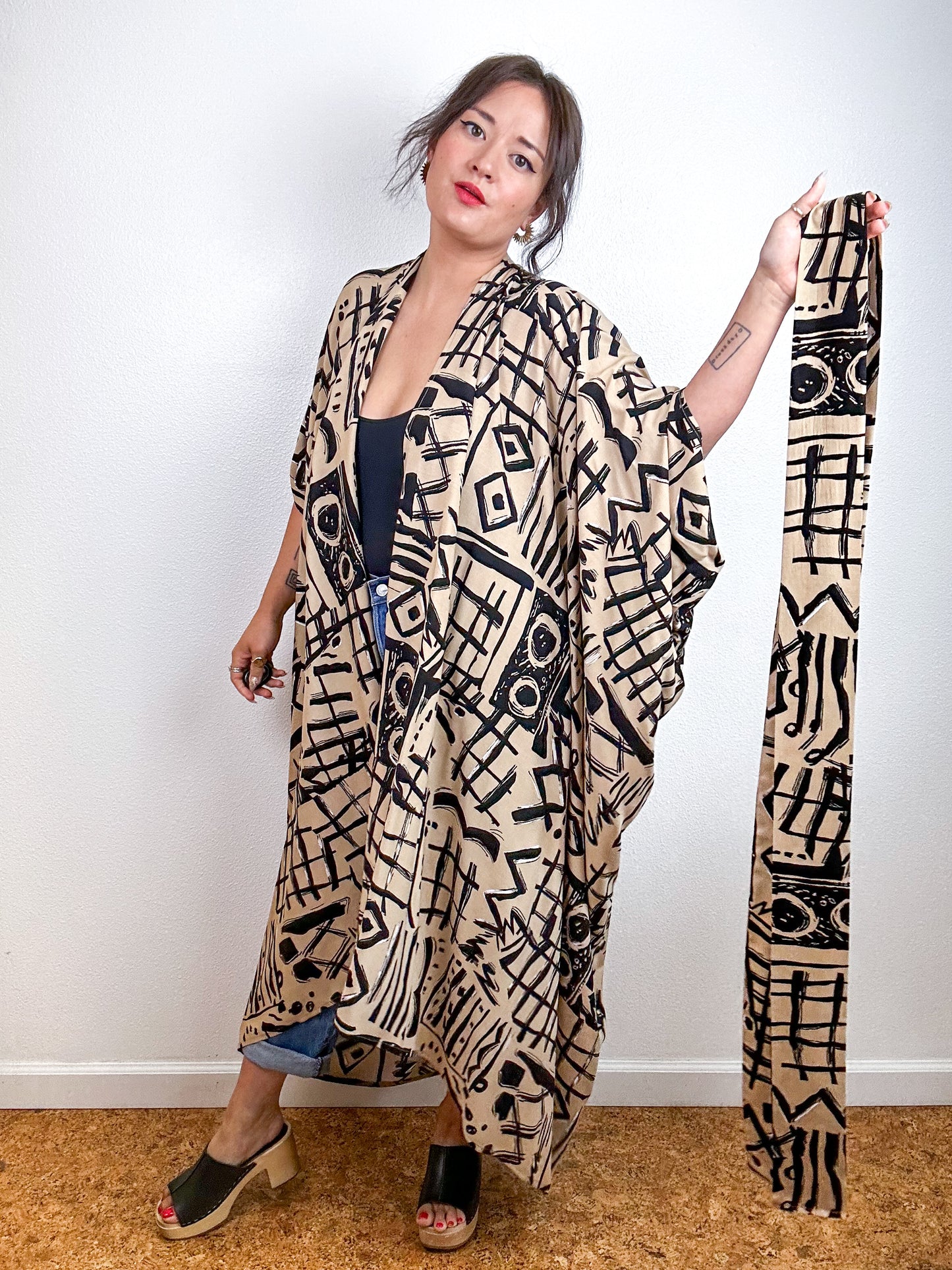 Print High Low Kimono Khaki Black Sketches Challis