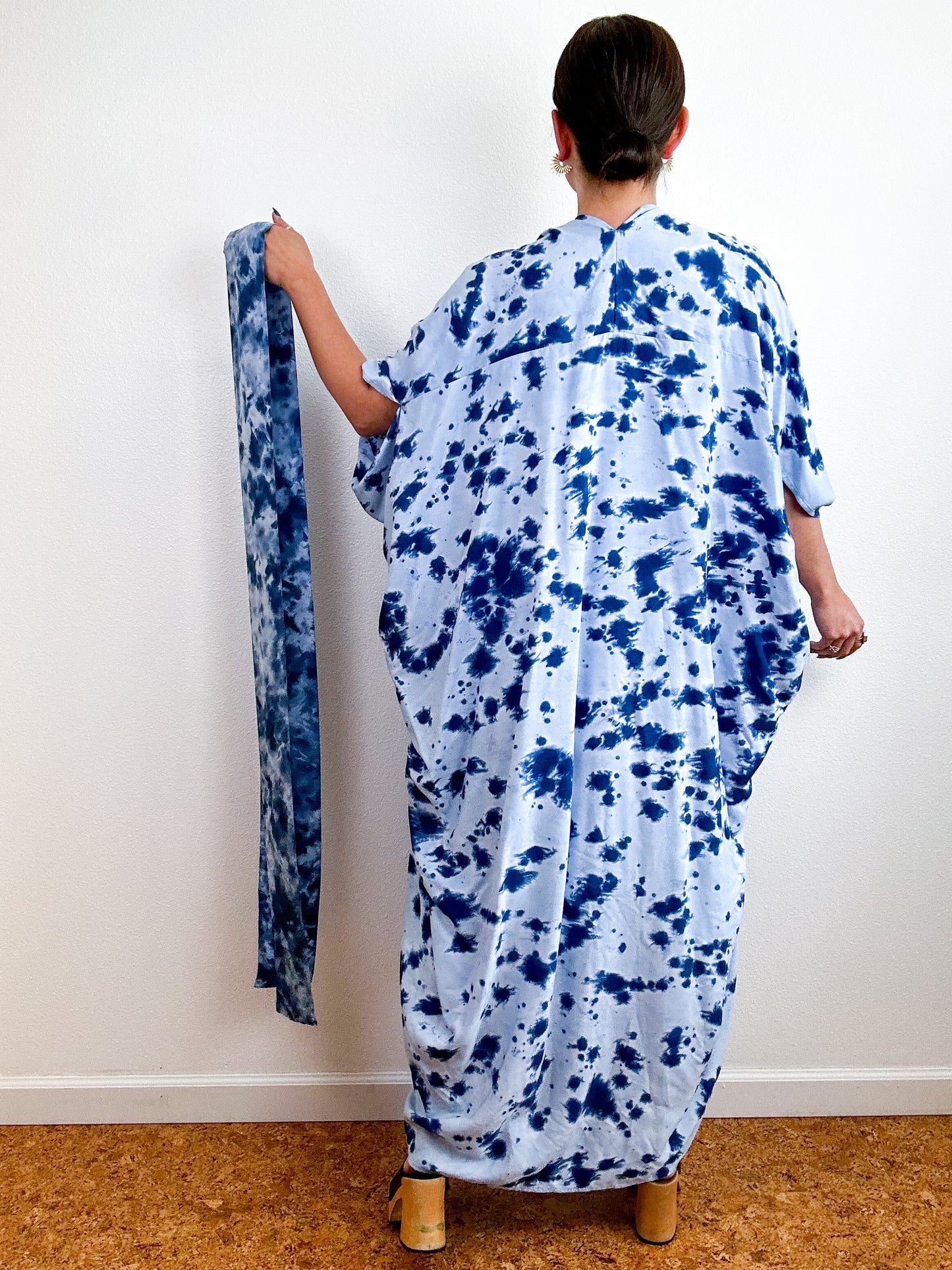 Hand-Dyed High Low Kimono Indigo Speckle