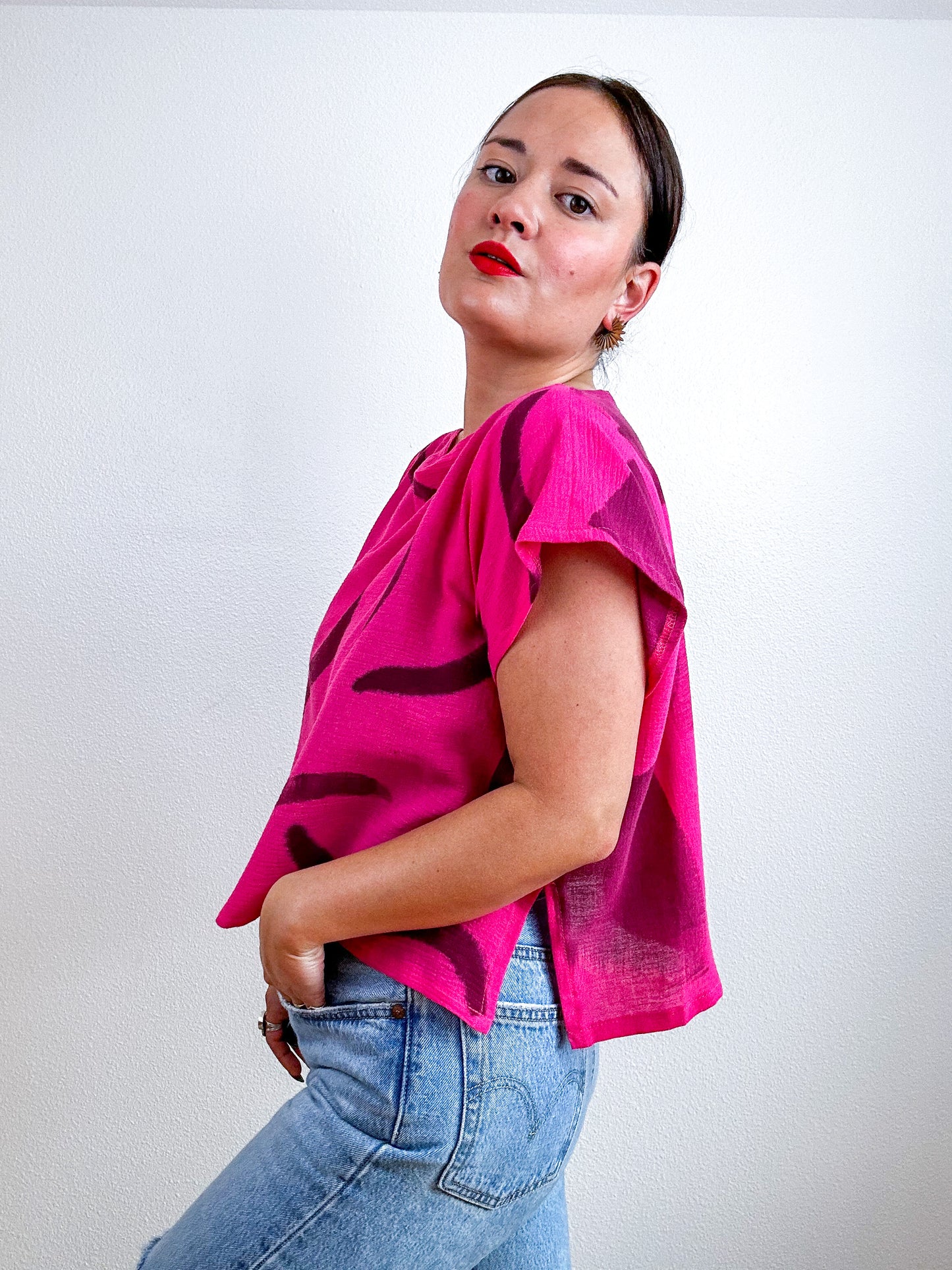 Hand-Dyed Flip Crop Magenta Swizzle