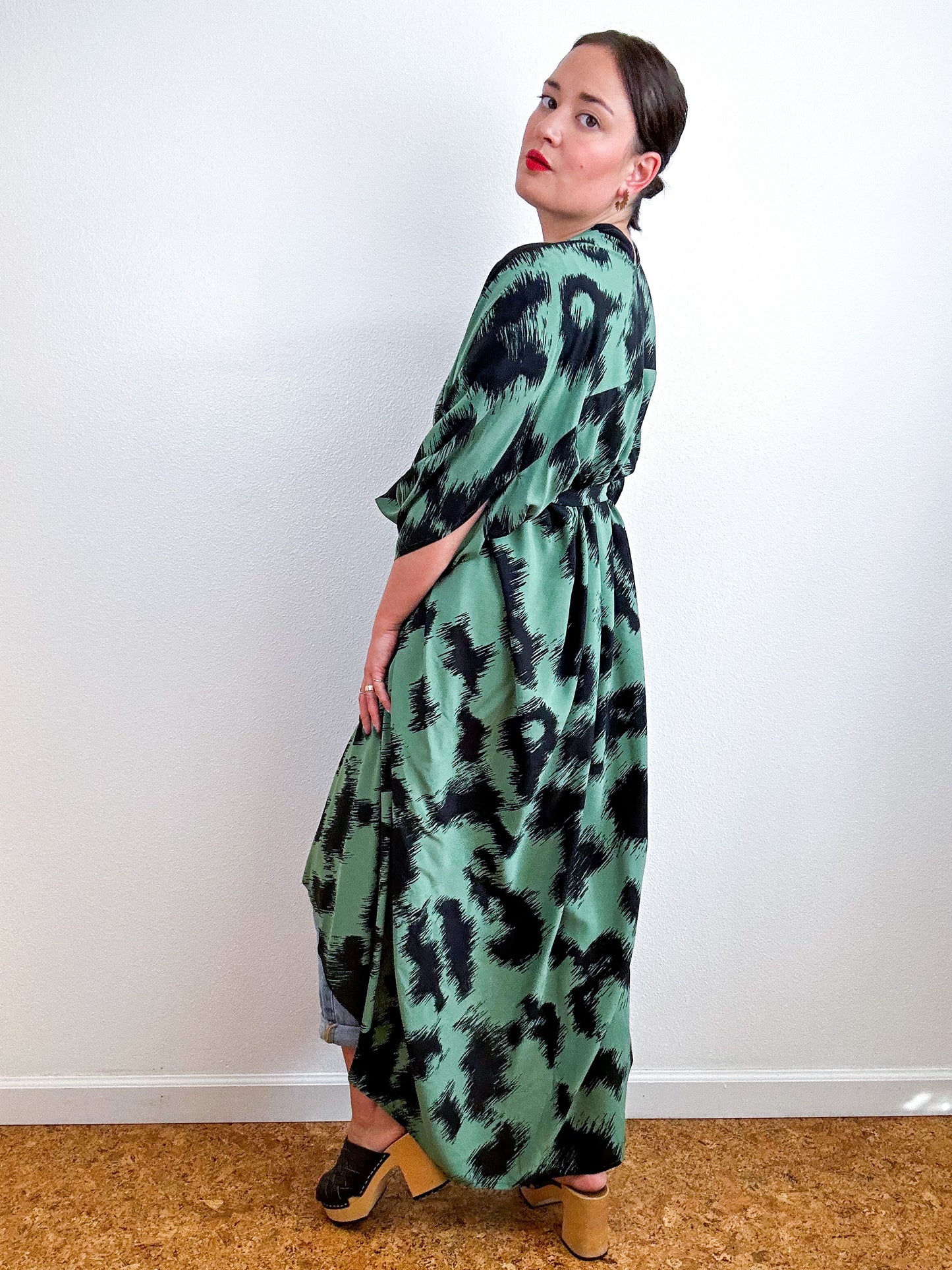 Print High Low Kimono Sage Black Ikat Challis
