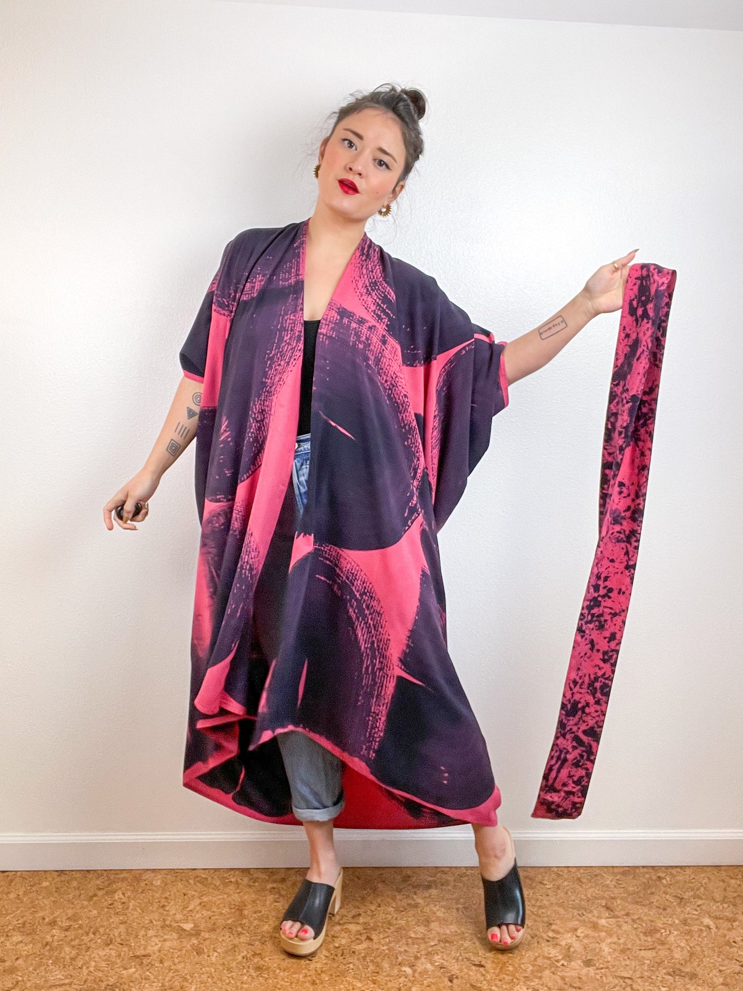 Hand-Dyed High Low Kimono Coral Black Brushstroke