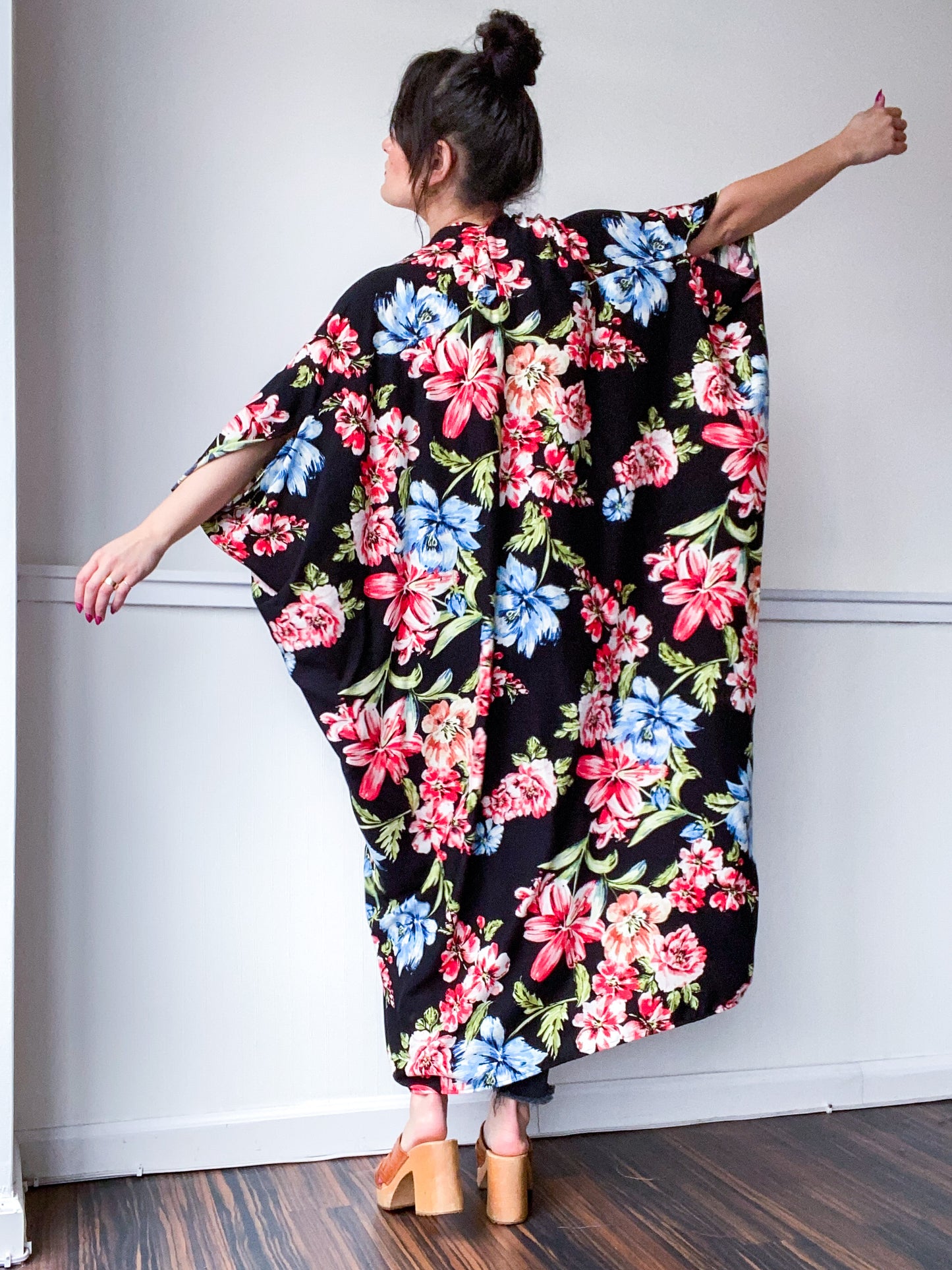 Print High Low Kimono Tropical Lily Floral
