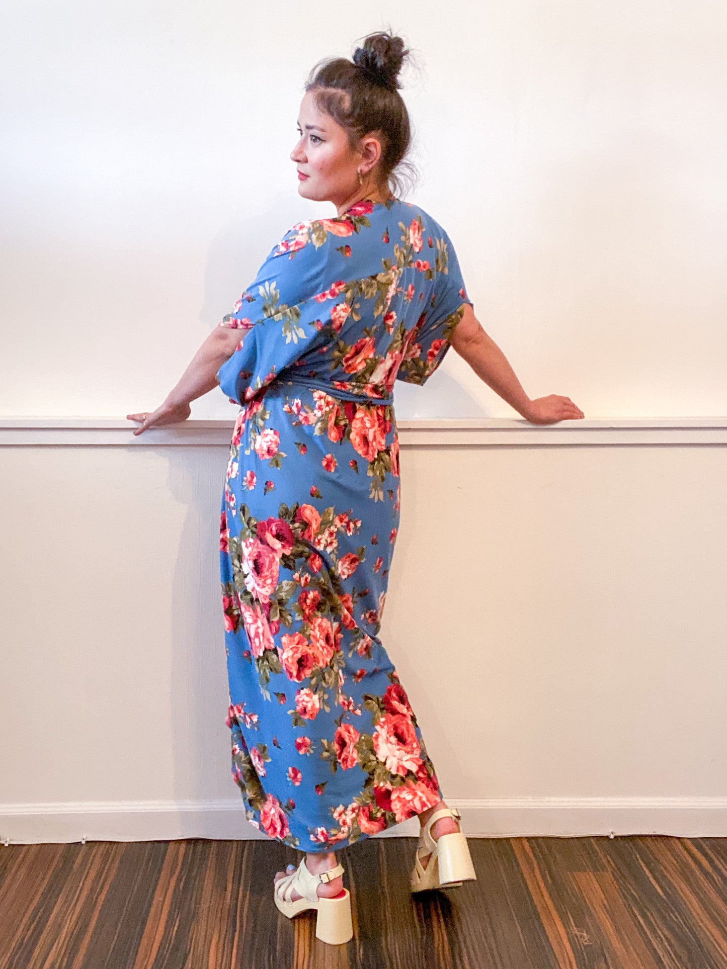 Print High Low Kimono Blue Rose Knit