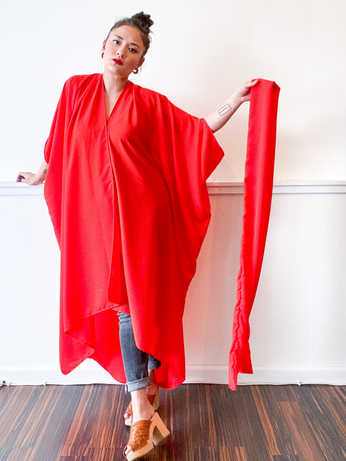 Print High Low Kimono Solid Scarlet Georgette