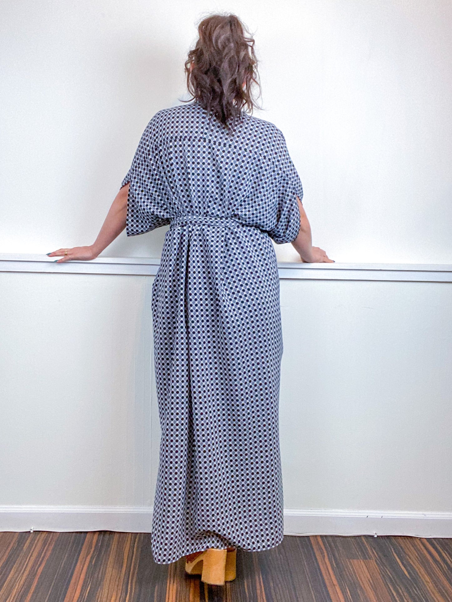 Print High Low Kimono Black White Deco Dots Crepe
