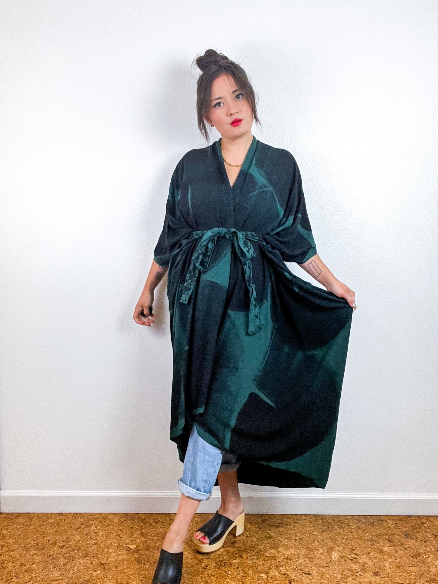 Hand-Dyed High Low Kimono Forest Black Arc