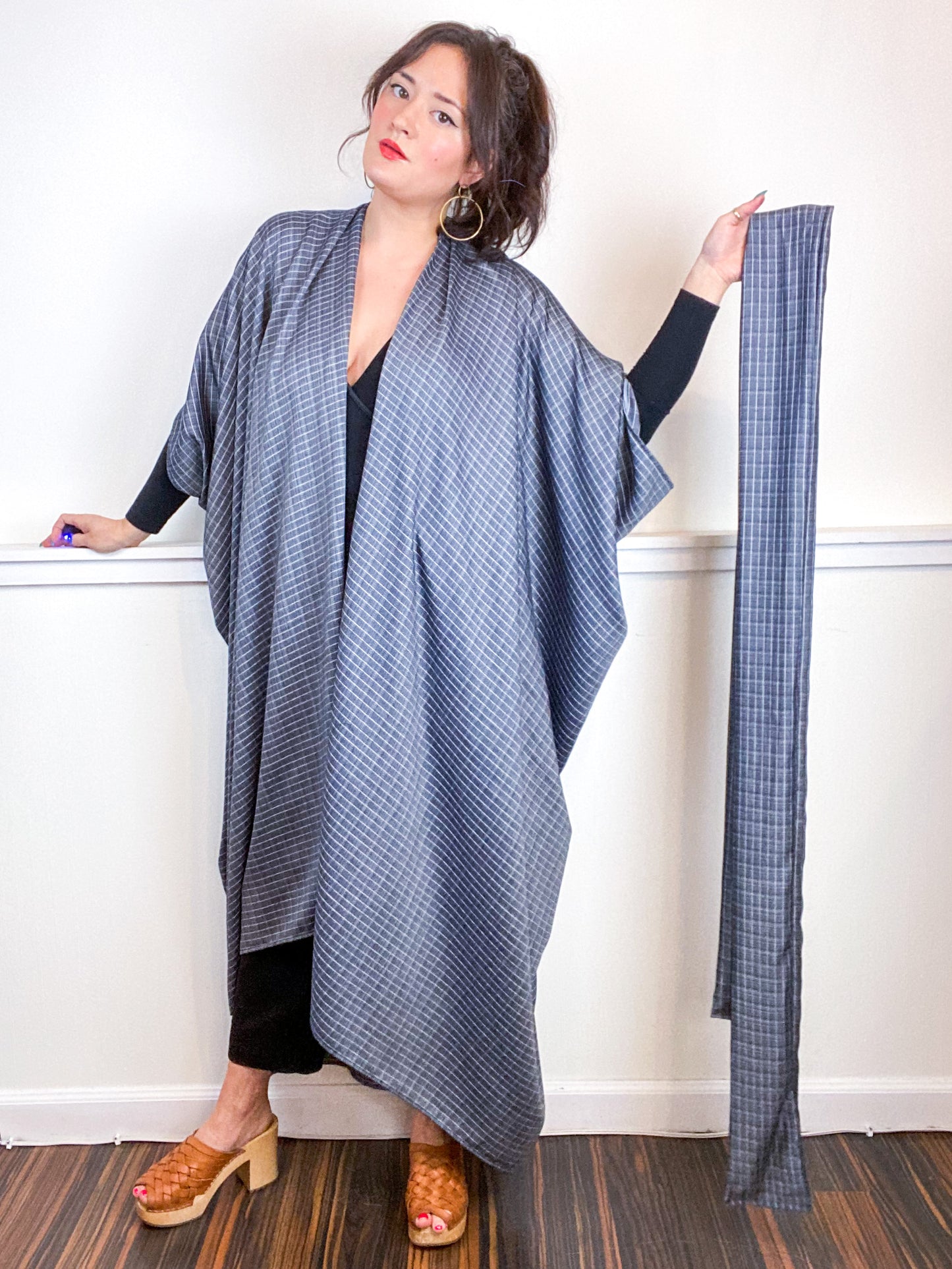 Print High Low Kimono Grey Woven Rayon