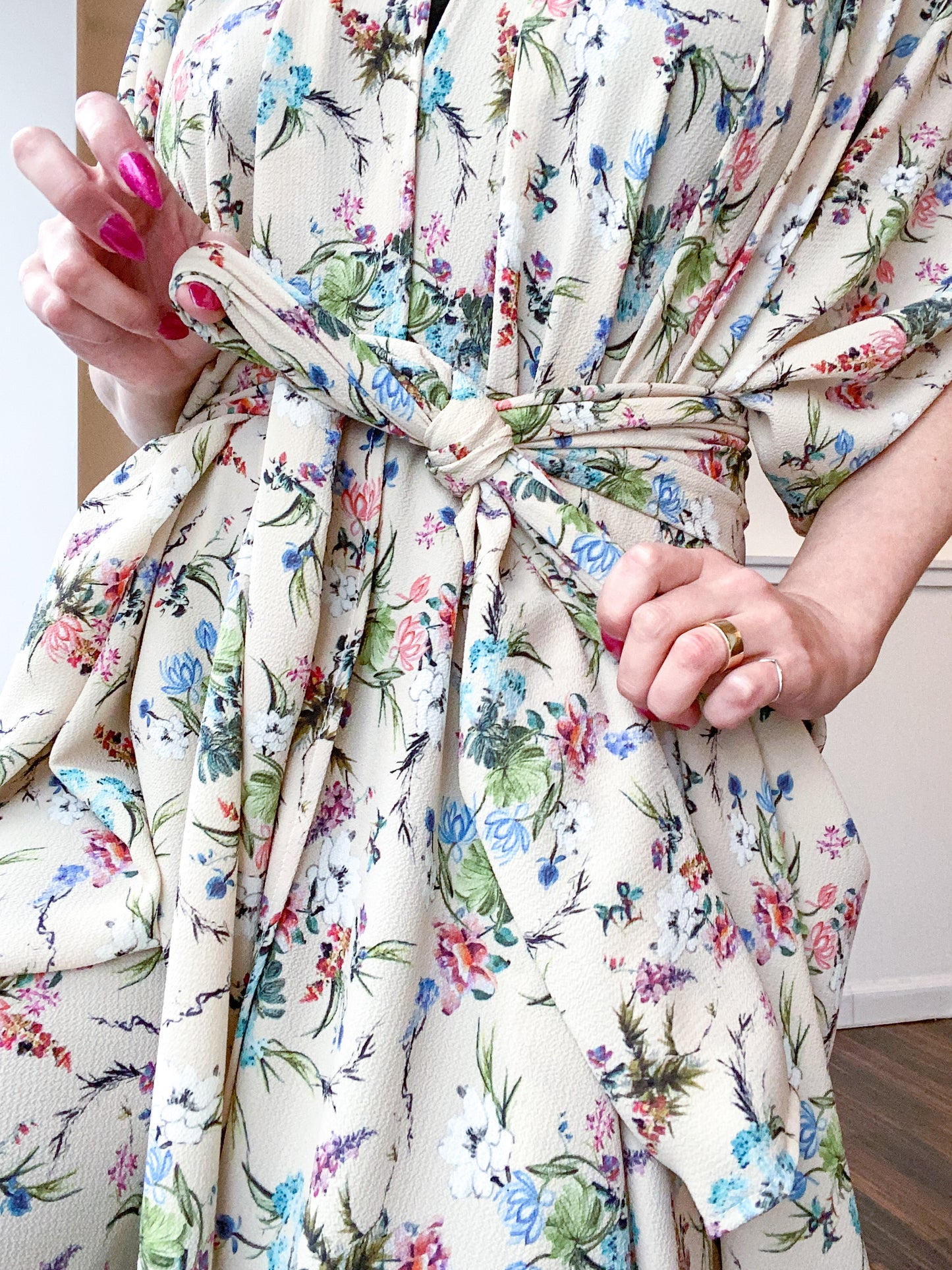 Print High Low Kimono Cream Mini Floral