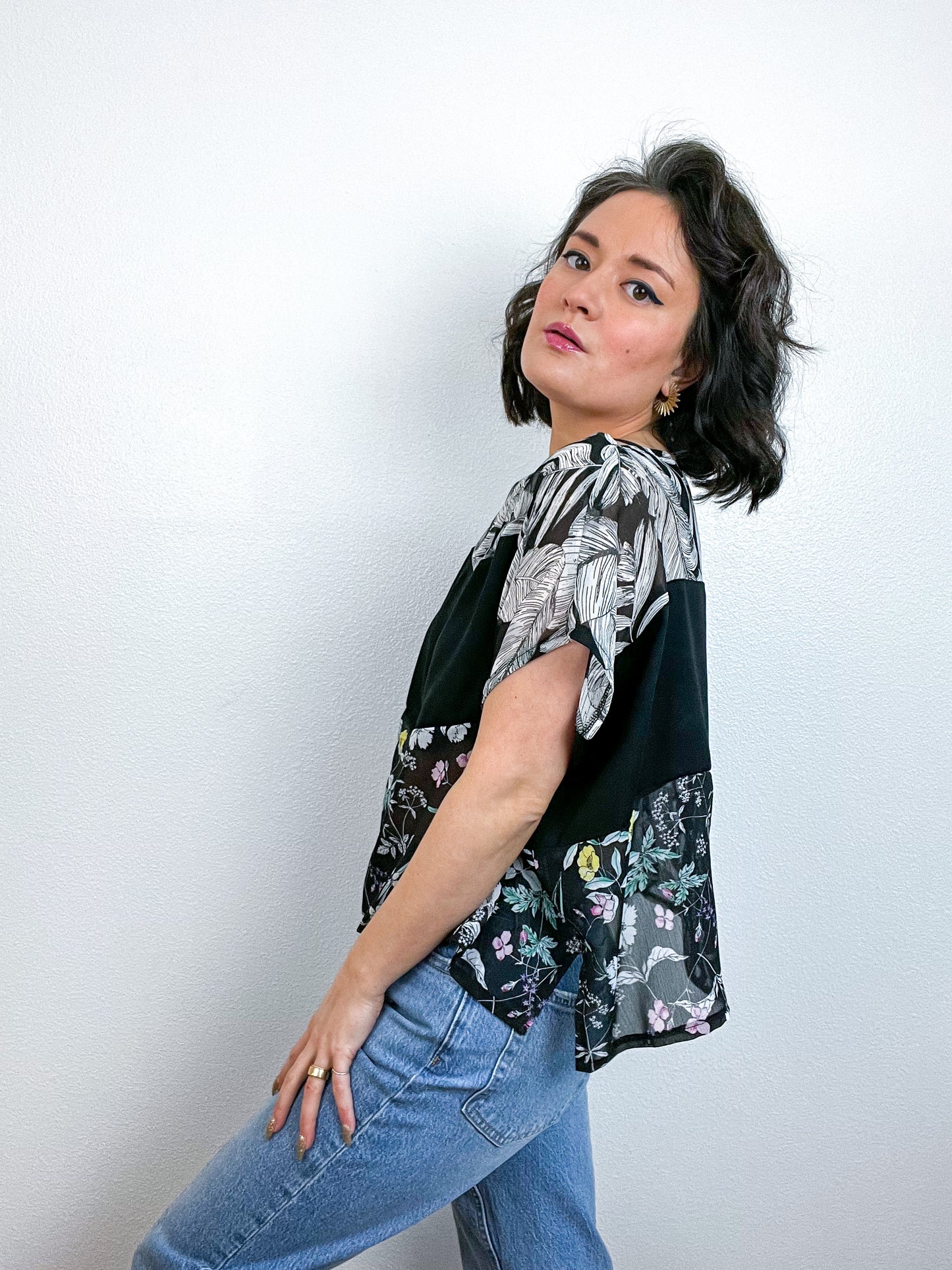 Scrappy Crop Black Palms Floral